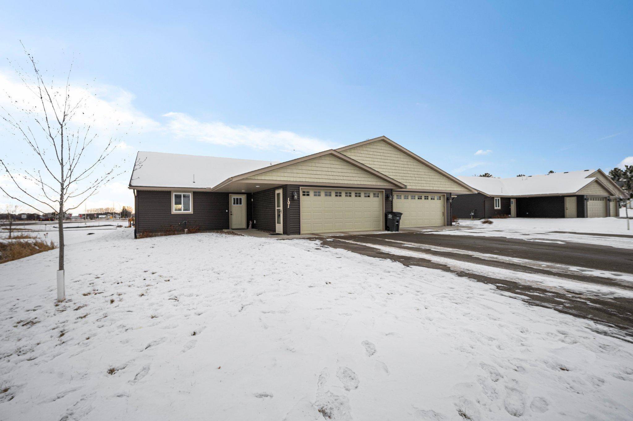 Pease, MN 56363,101 Bal Veld DR