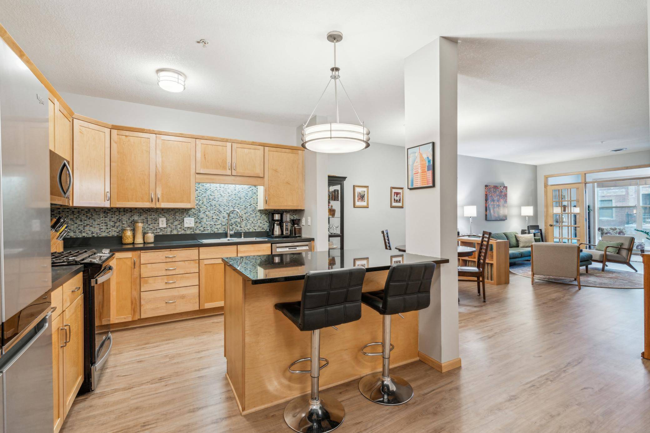 Minneapolis, MN 55403,301 Oak Grove ST #209