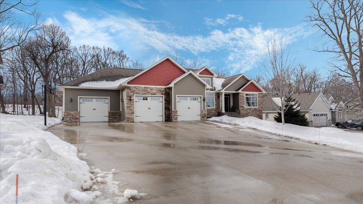 Alexandria, MN 56308,2390 Highland TRL SW