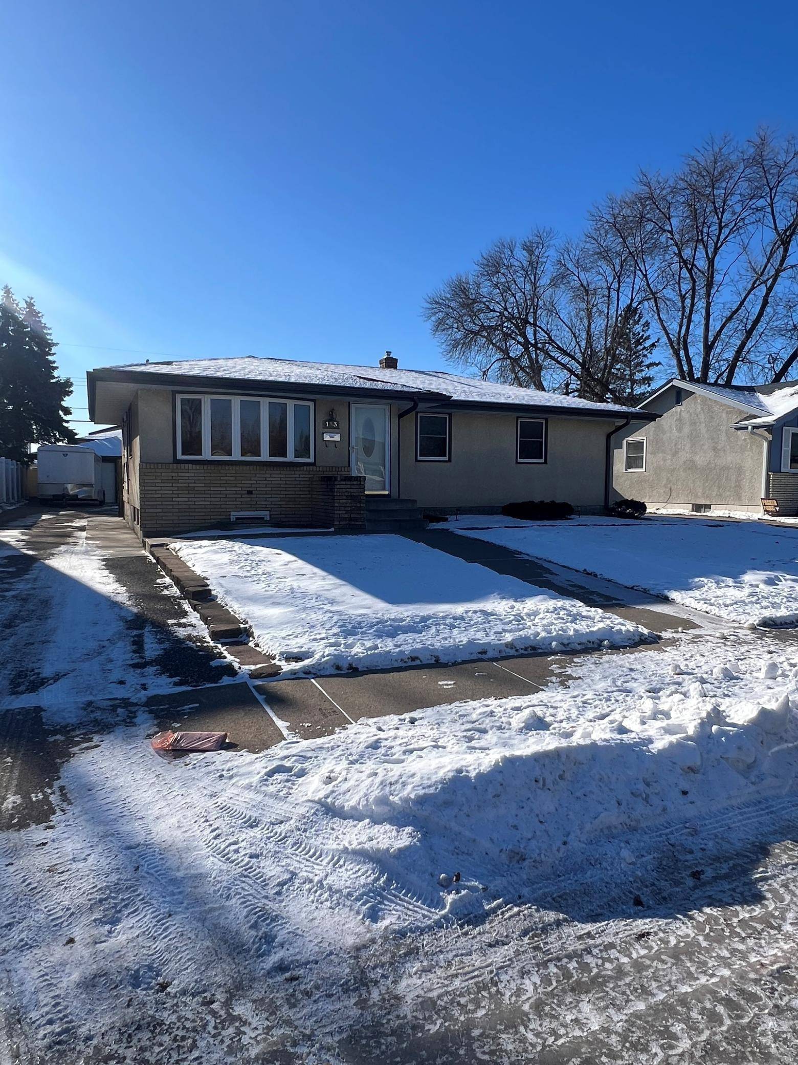 South Saint Paul, MN 55075,133 Poplar ST W