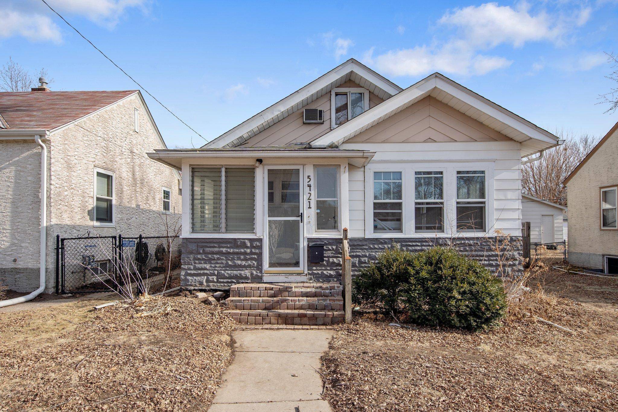Minneapolis, MN 55417,5421 30th AVE S