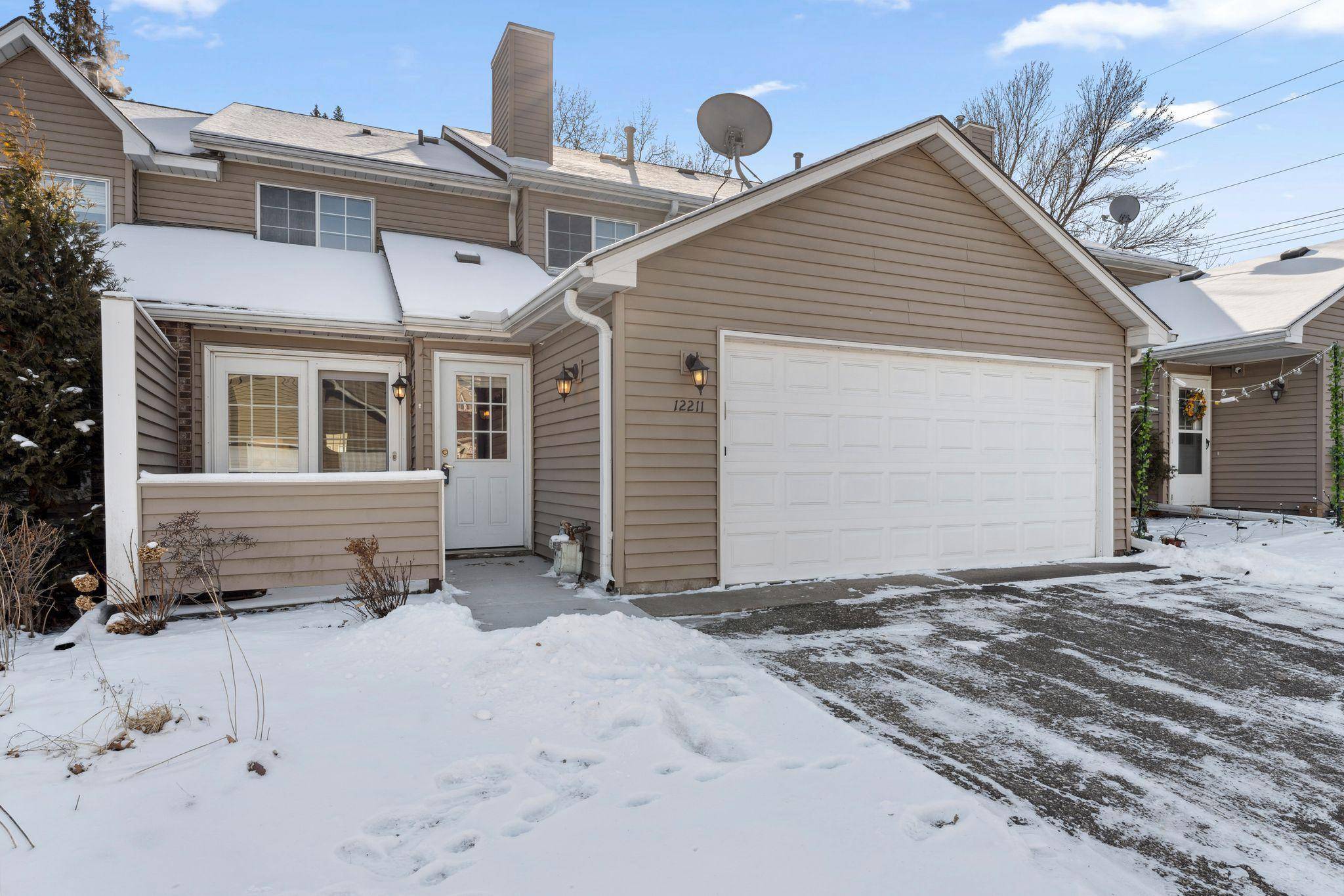 Burnsville, MN 55337,12211 County Road 11