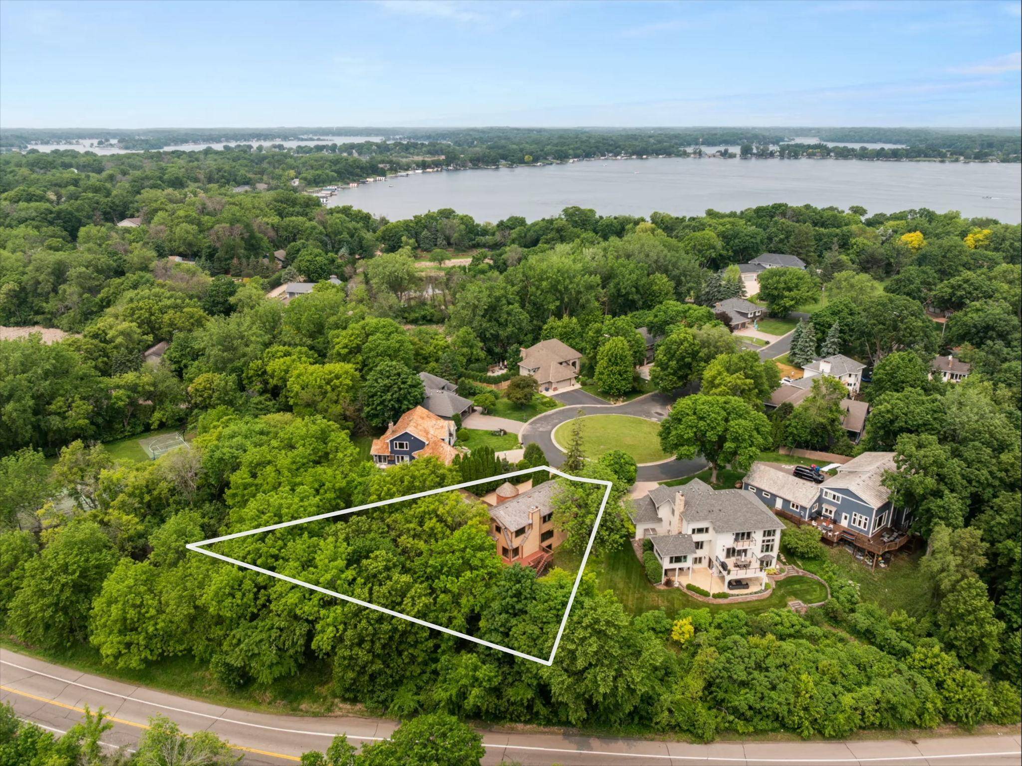 Minnetonka Beach, MN 55391,3147 Lafayette Ridge RD