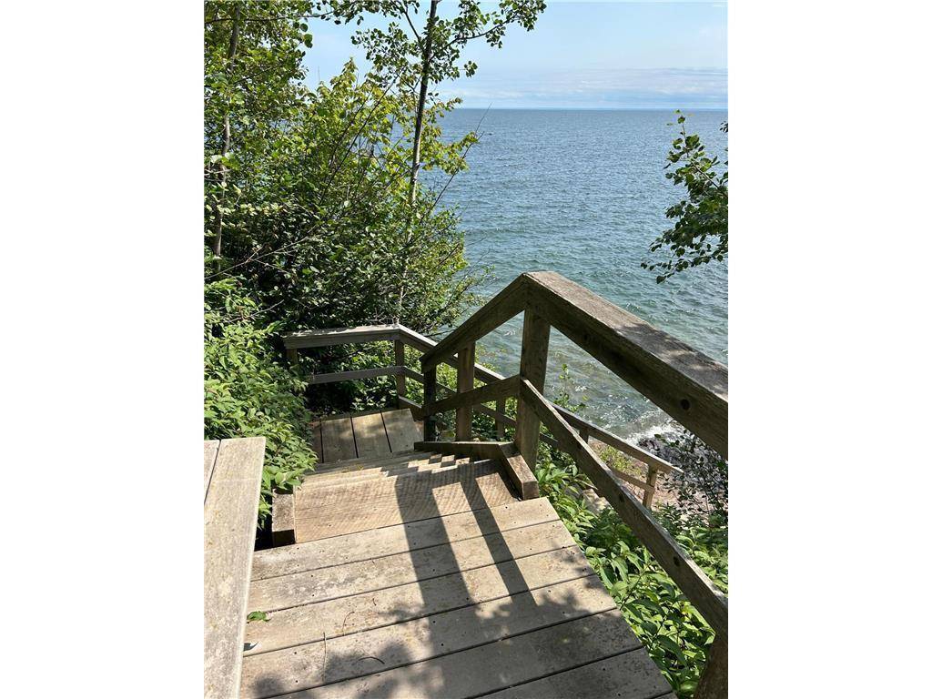 Two Harbors, MN 55616,2459 Cliff View CIR