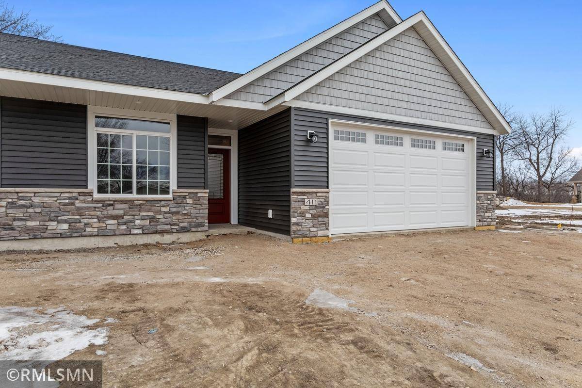 Hutchinson, MN 55350,411 Kottke CT SE