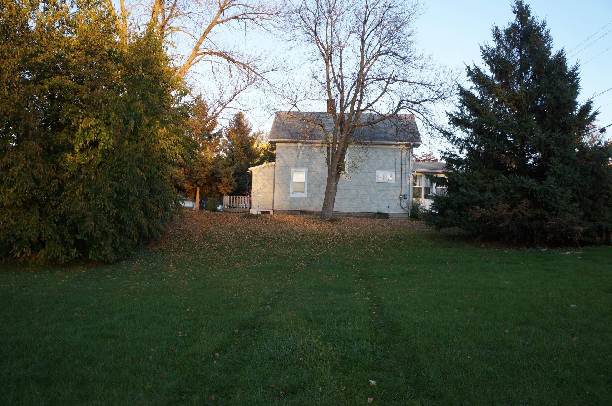 Saint Paul, MN 55106,1637 Maryland AVE E
