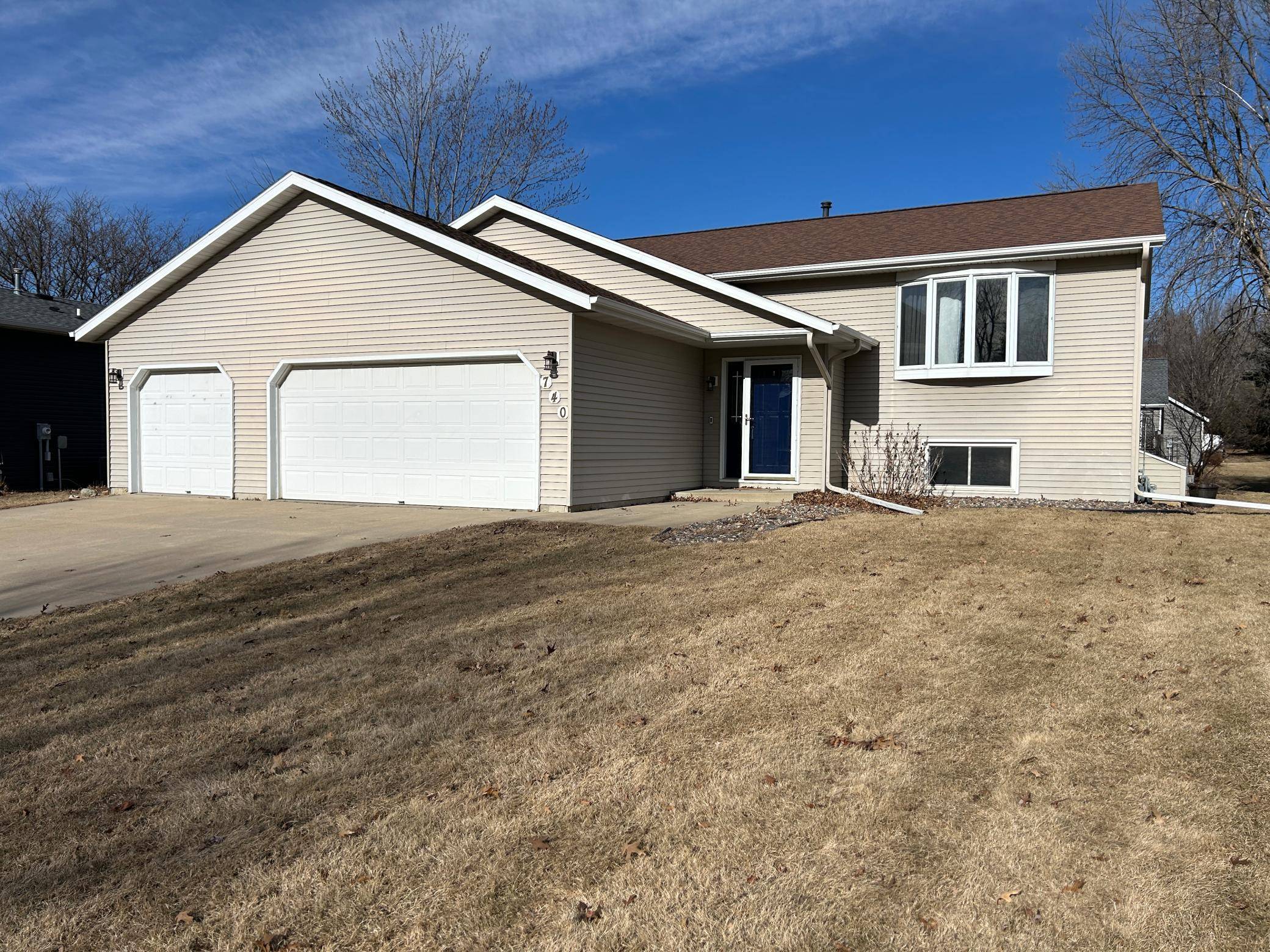 Pine Island, MN 55963,740 Spruce CT