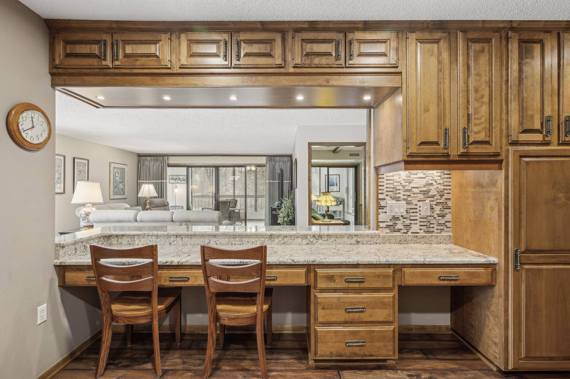 Edina, MN 55439,7250 Lewis Ridge Pkwy #108
