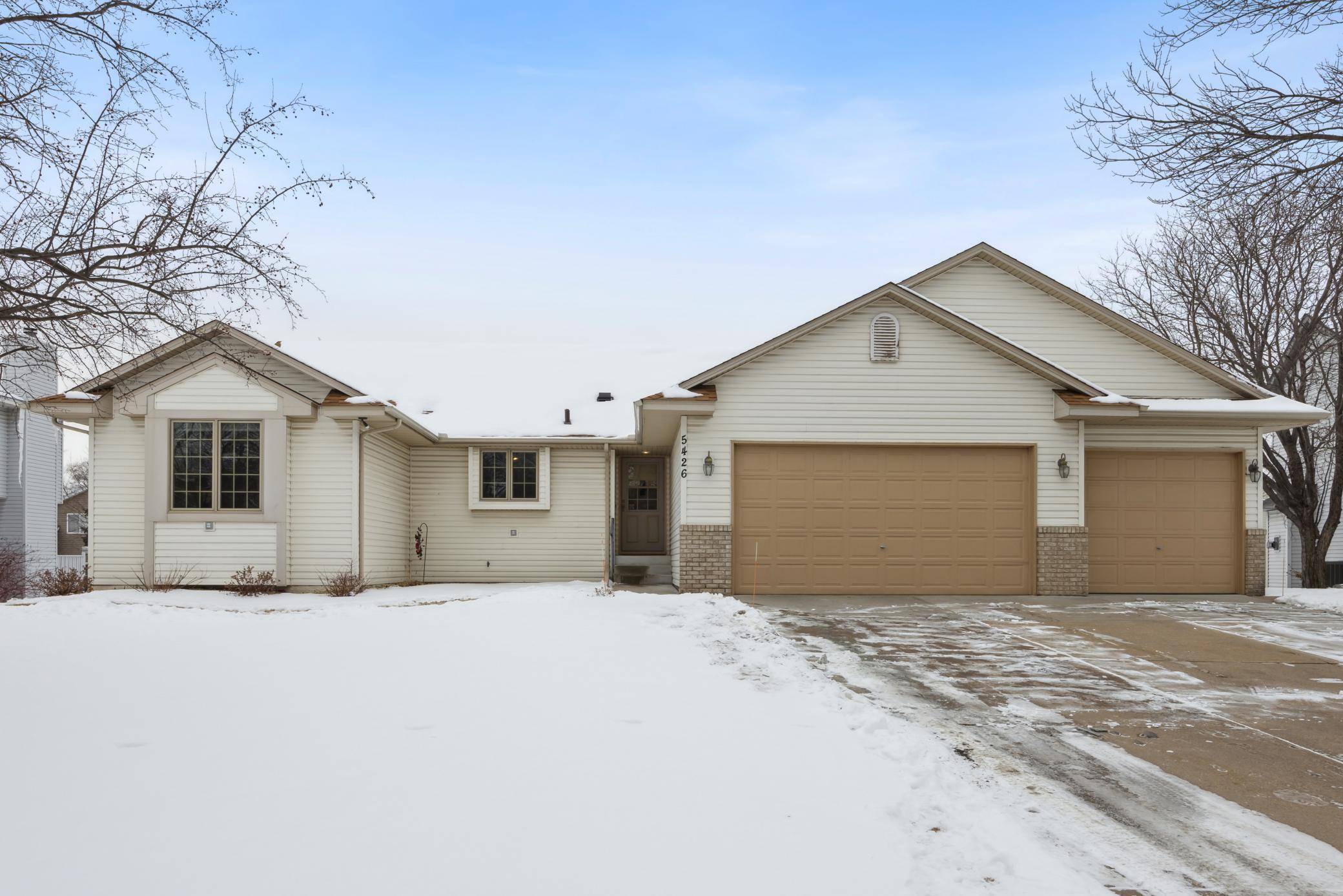 Brooklyn Park, MN 55443,5426 89th Crescent CIR N