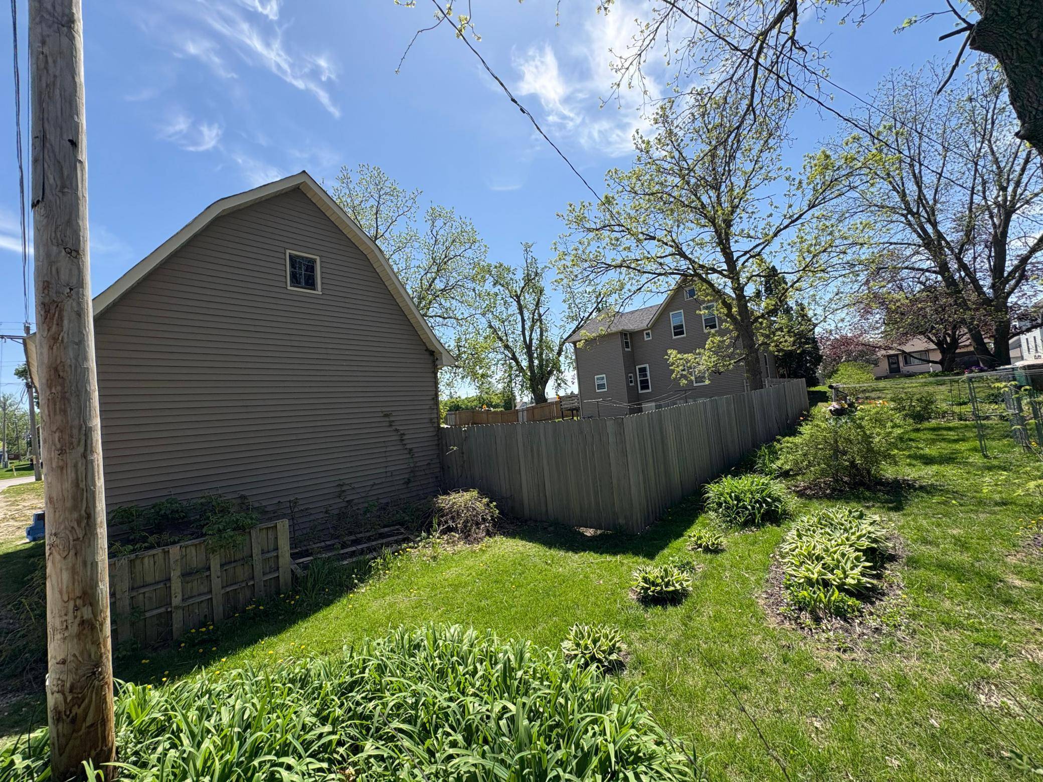 Plainview, MN 55964,20 1st AVE NW