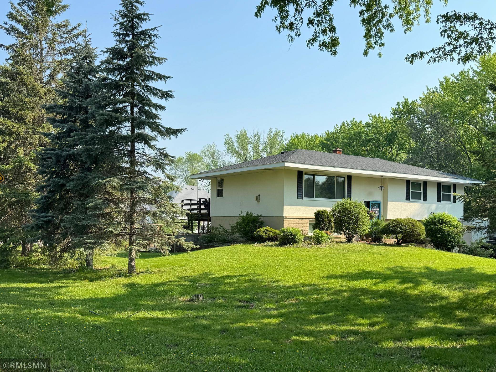 Vadnais Heights, MN 55127,3753 Centerville RD