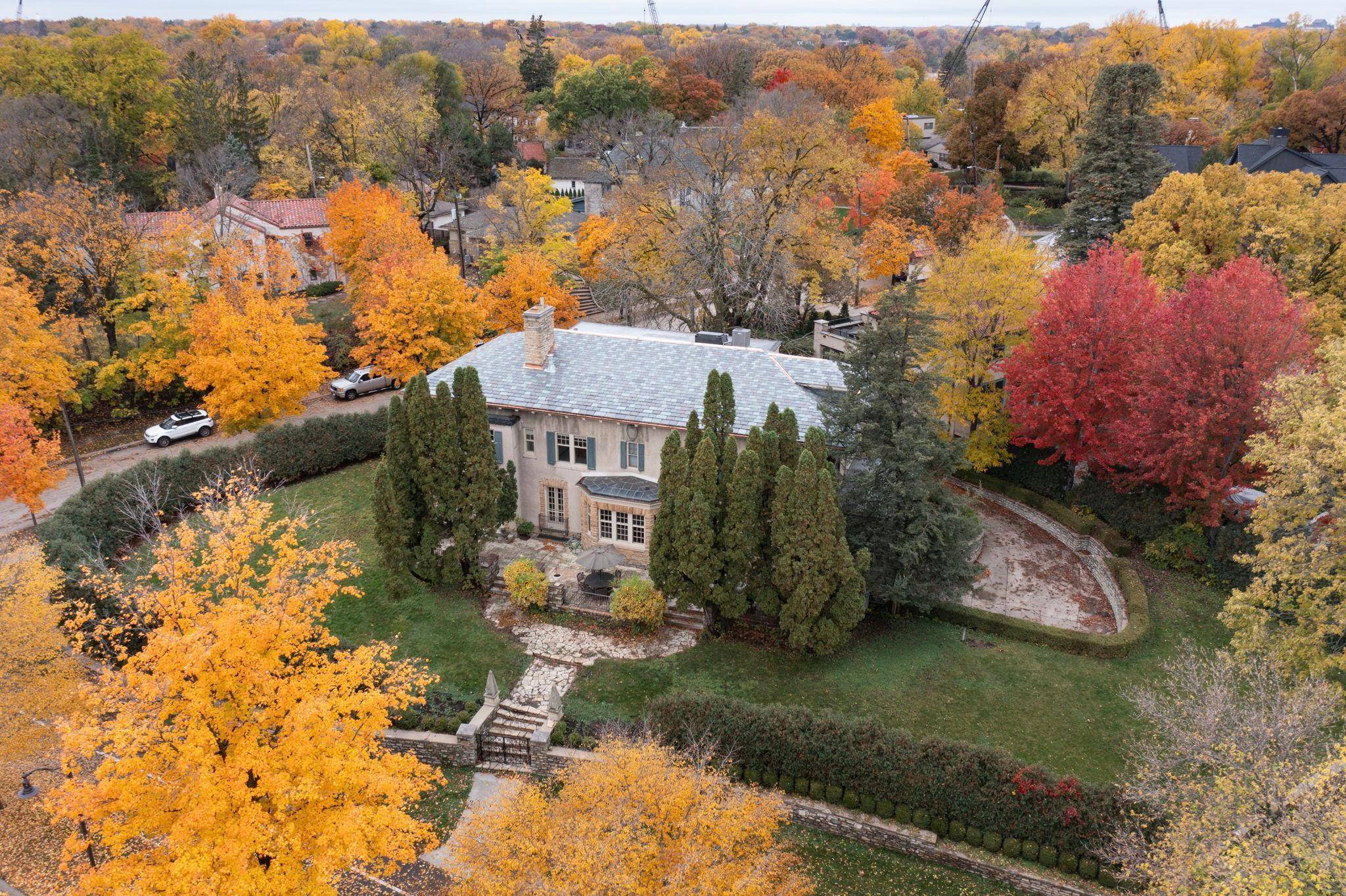 Minneapolis, MN 55416,2728 Dean Pkwy