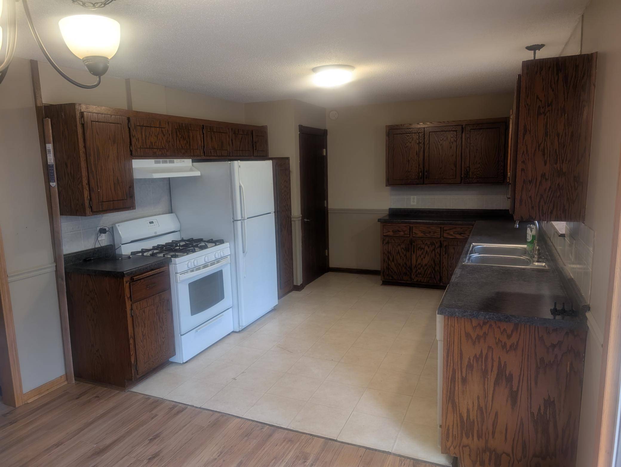 Columbus, MN 55025,17217 Kettle River BLVD NE