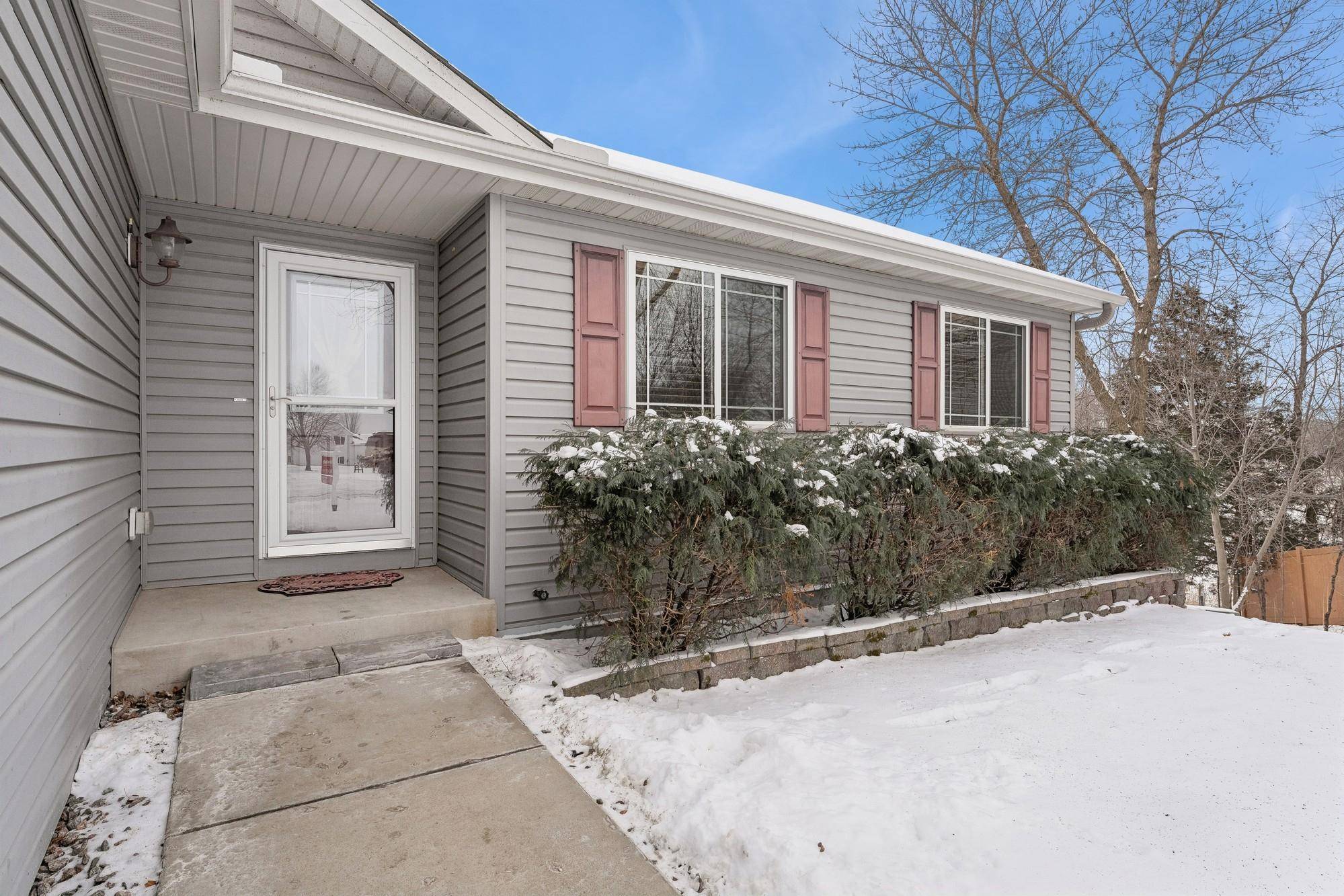 Montrose, MN 55363,602 Finch CT
