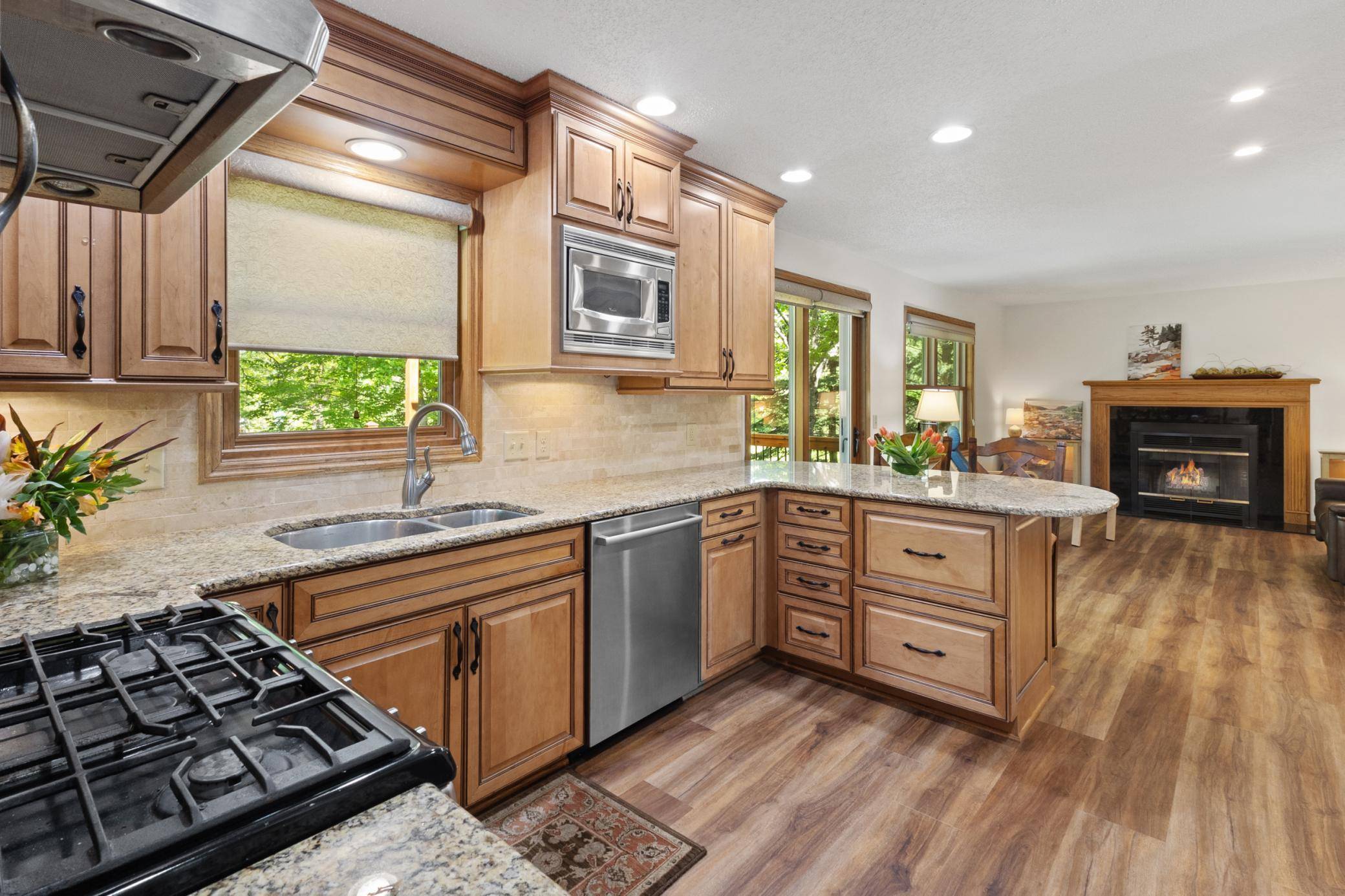 Plymouth, MN 55447,2035 Black Oaks LN N