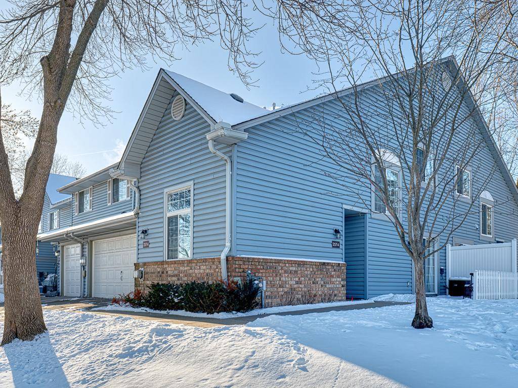 Mendota Heights, MN 55120,2574 Bedford CT