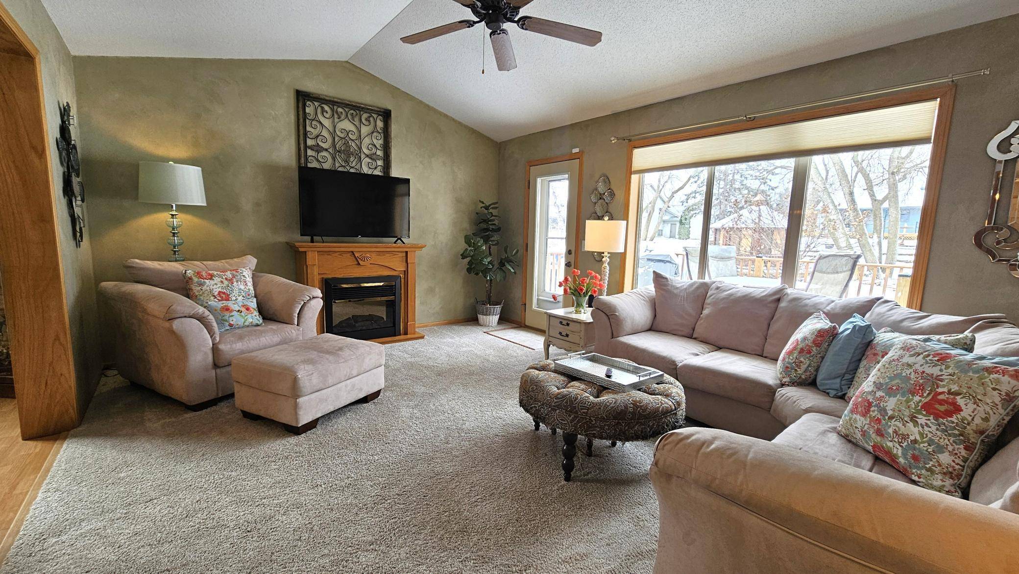 Saint Cloud, MN 56303,1905 W Oakes DR