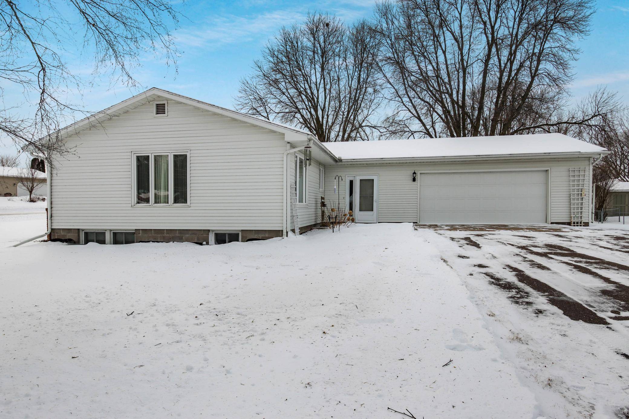 Barron, WI 54812,285 Cityview DR