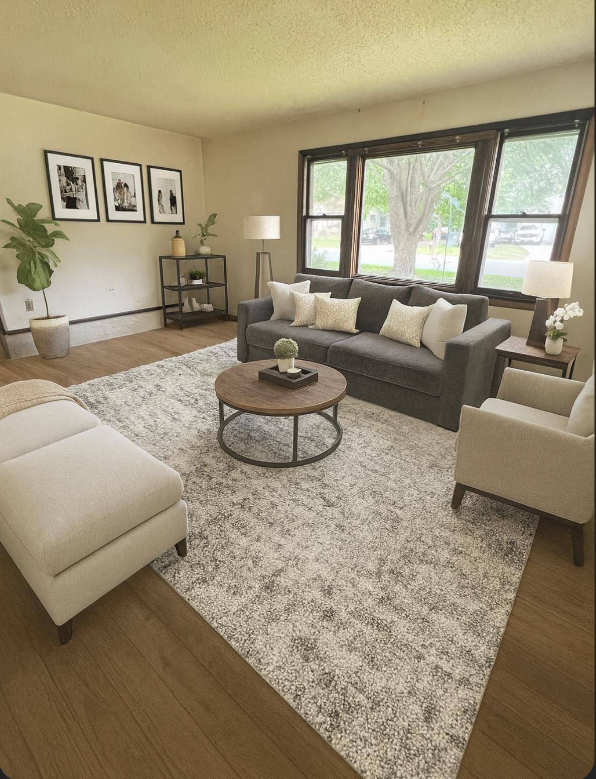 Anoka, MN 55303,834 Brisbin ST