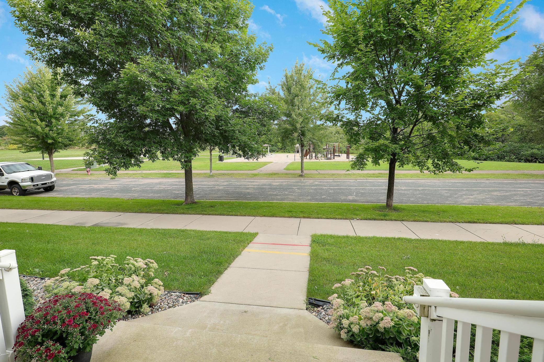 Victoria, MN 55386,7702 Madelyn Creek DR
