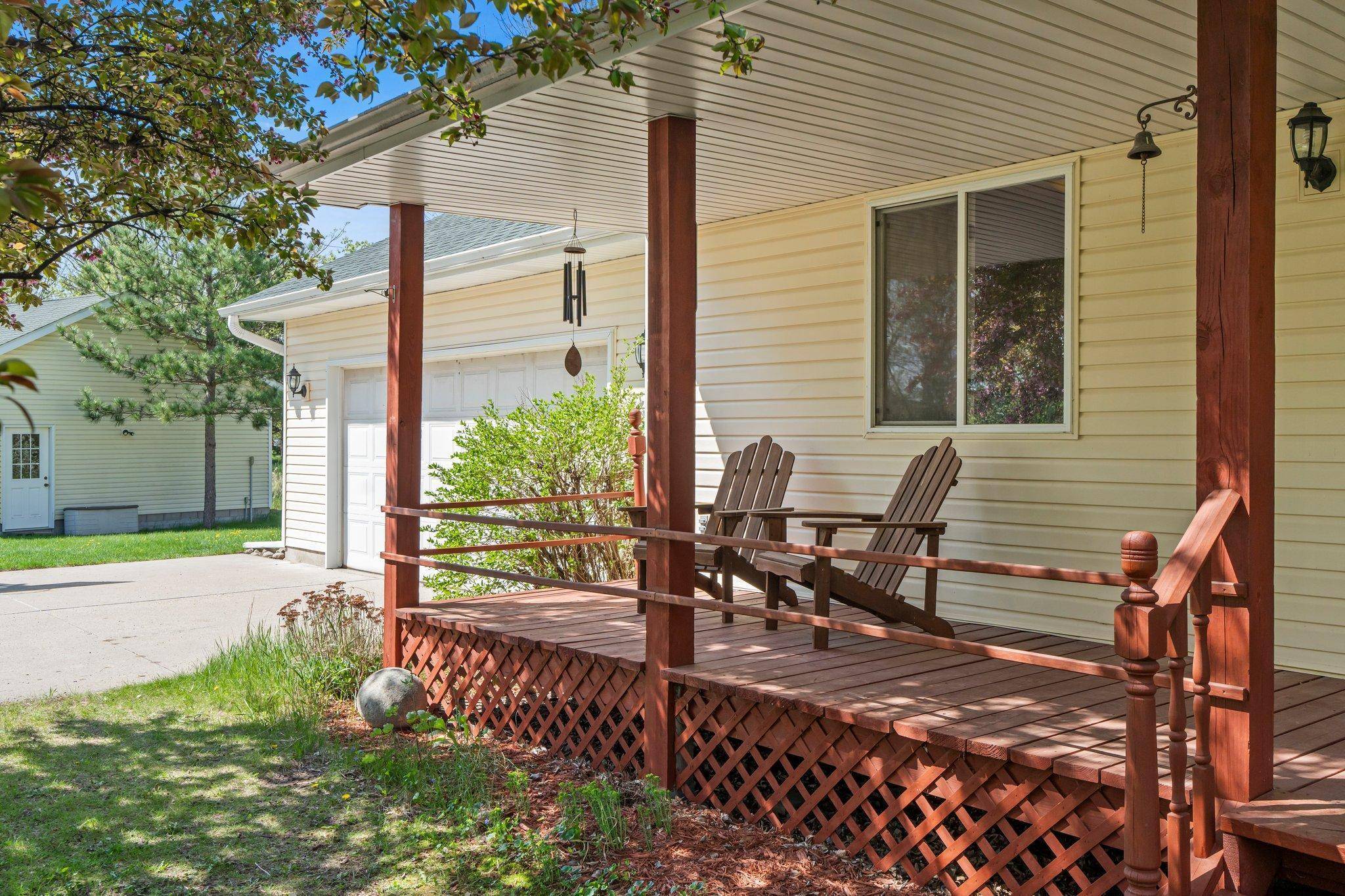 Nowthen, MN 55303,21440 Cleary RD NW