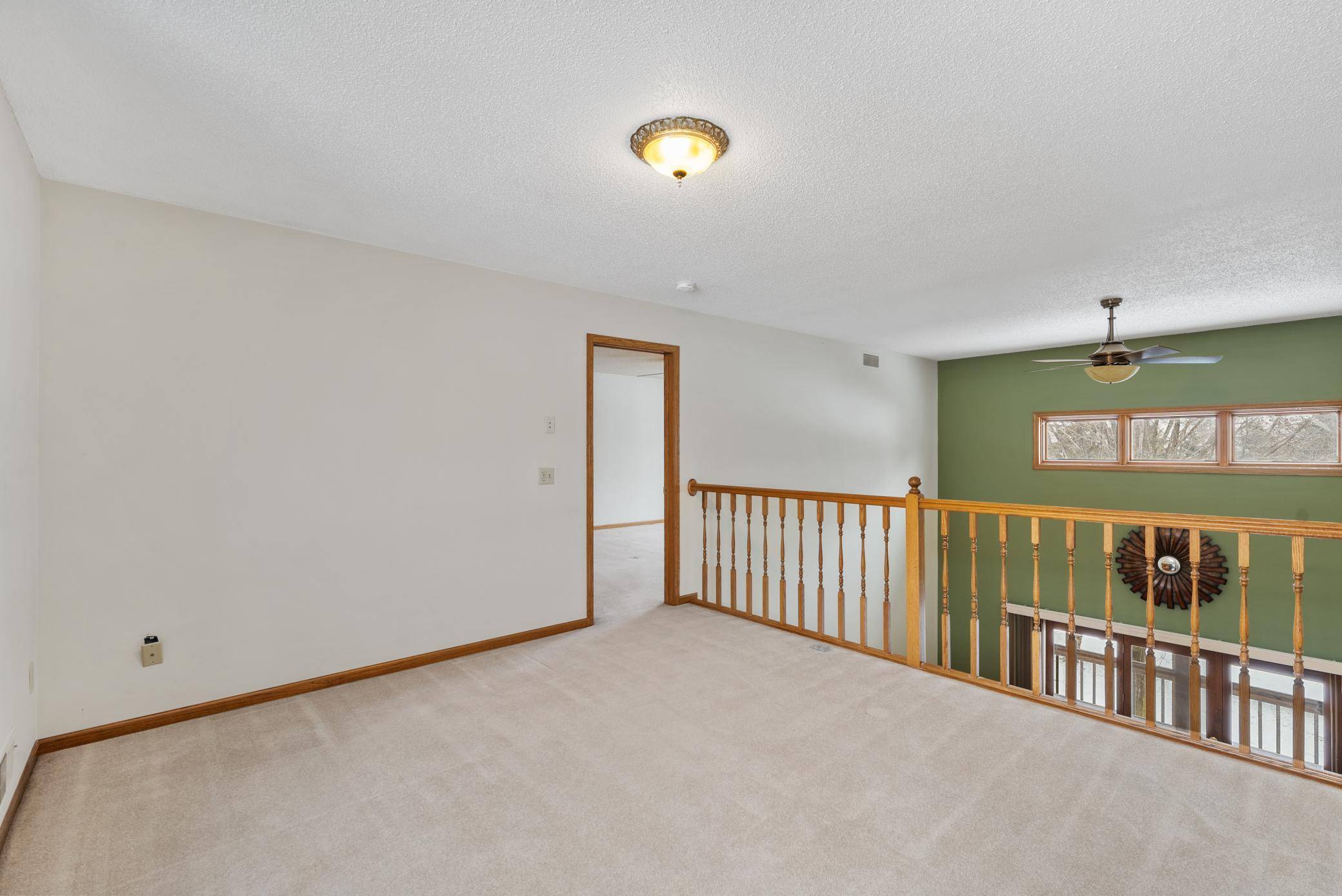 Faribault, MN 55021,2204 15 1/2 ST NW