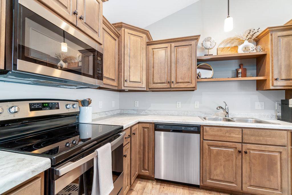 Menomonie, WI 54751,3932 Nicholas DR