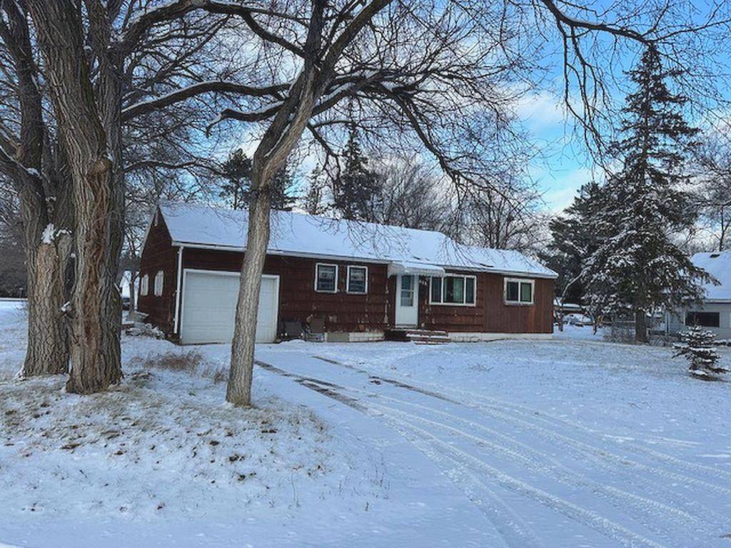 Park Rapids, MN 56470,611 2nd ST W