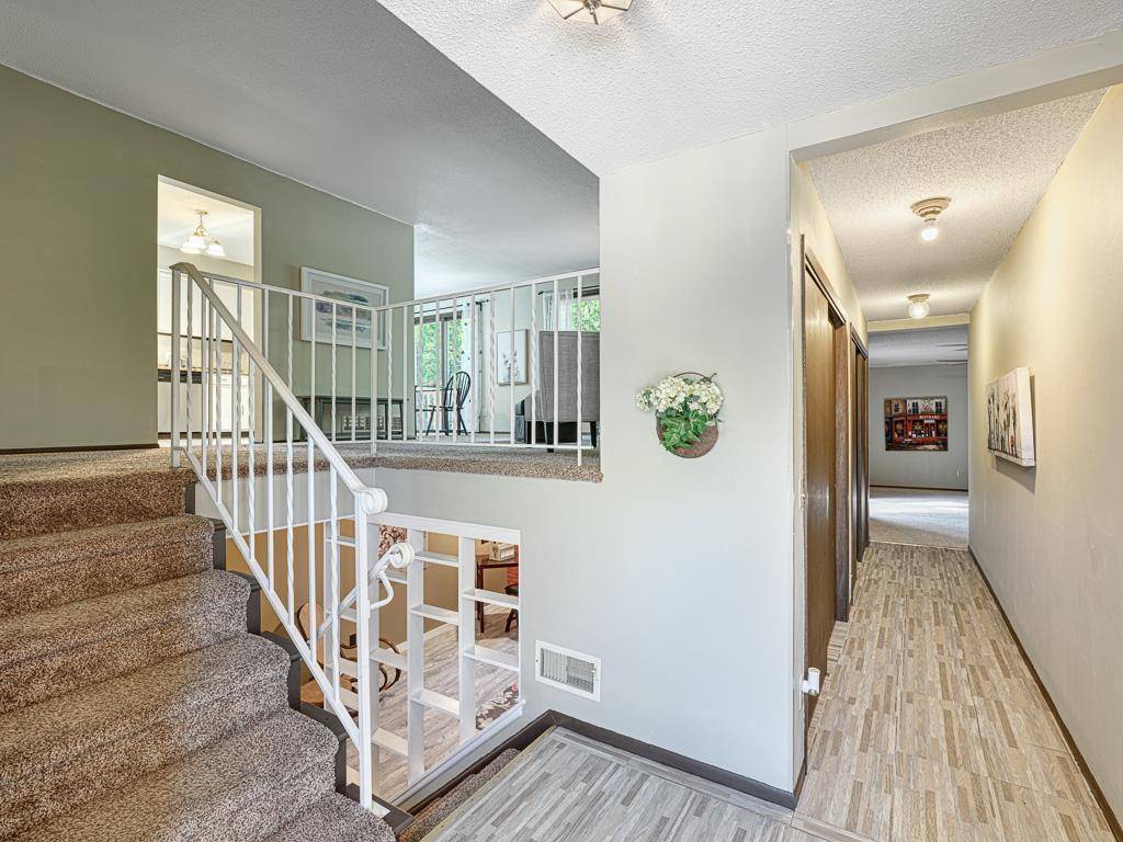 Mounds View, MN 55112,8000 Greenwood DR
