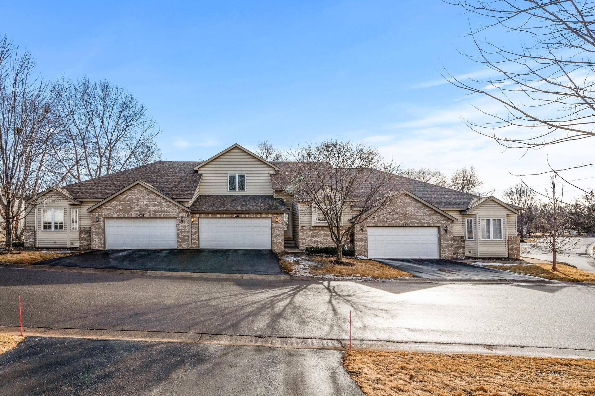 Burnsville, MN 55337,1426 Mcandrews RD E #30