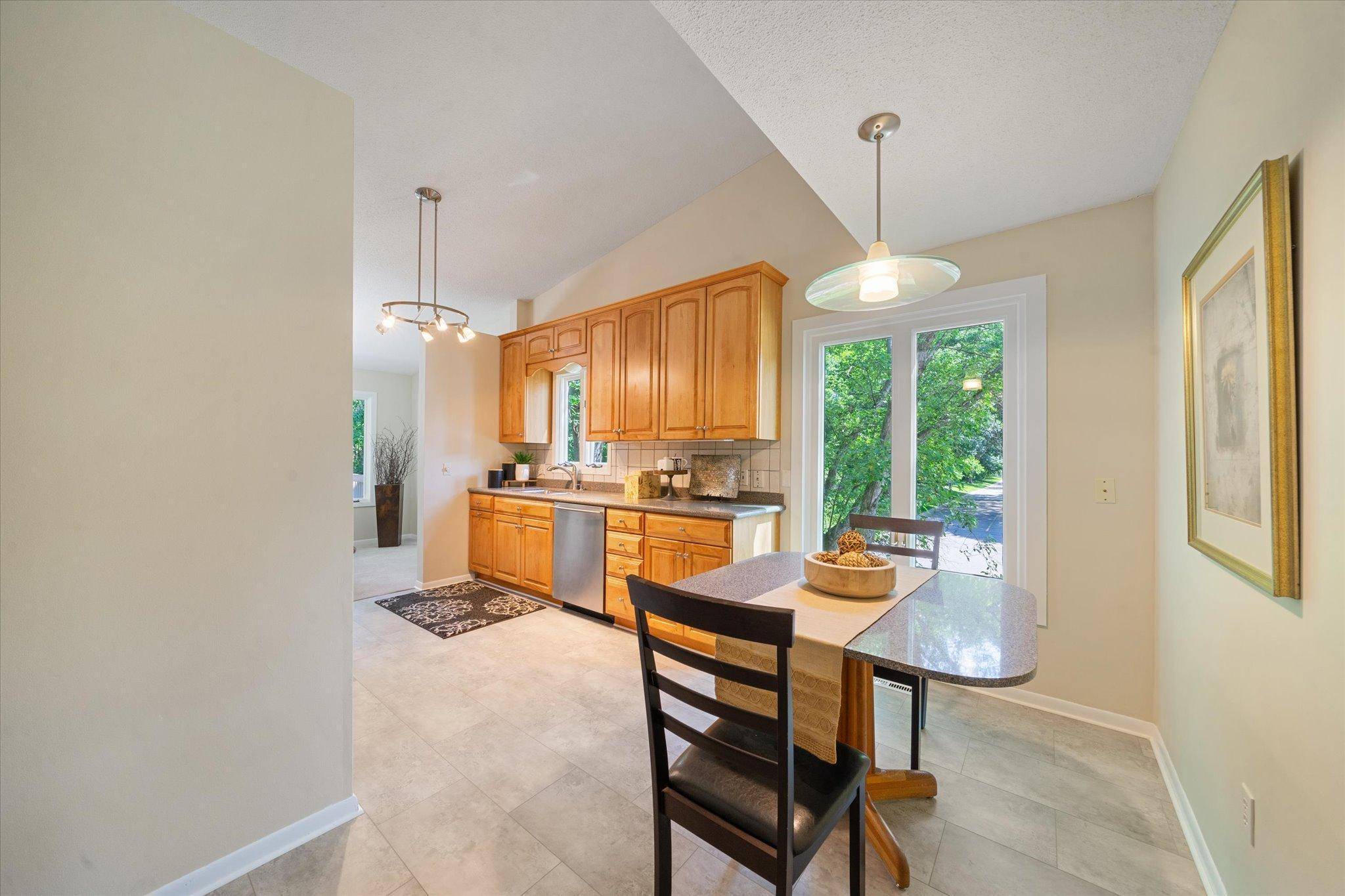 Edina, MN 55436,6372 Pheasant CT