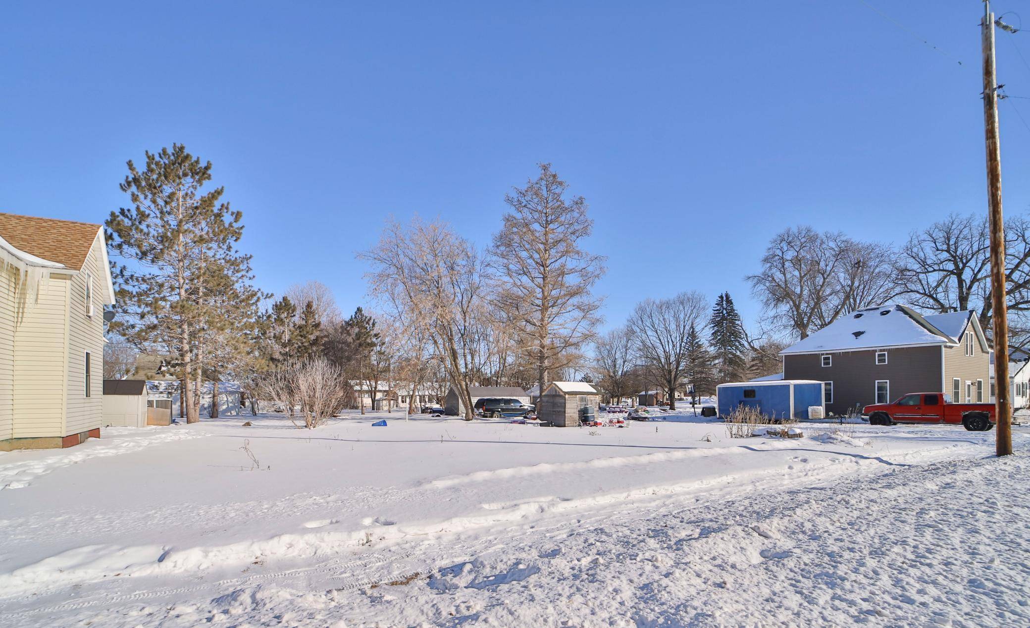 Bertha, MN 56437,206 Main ST E