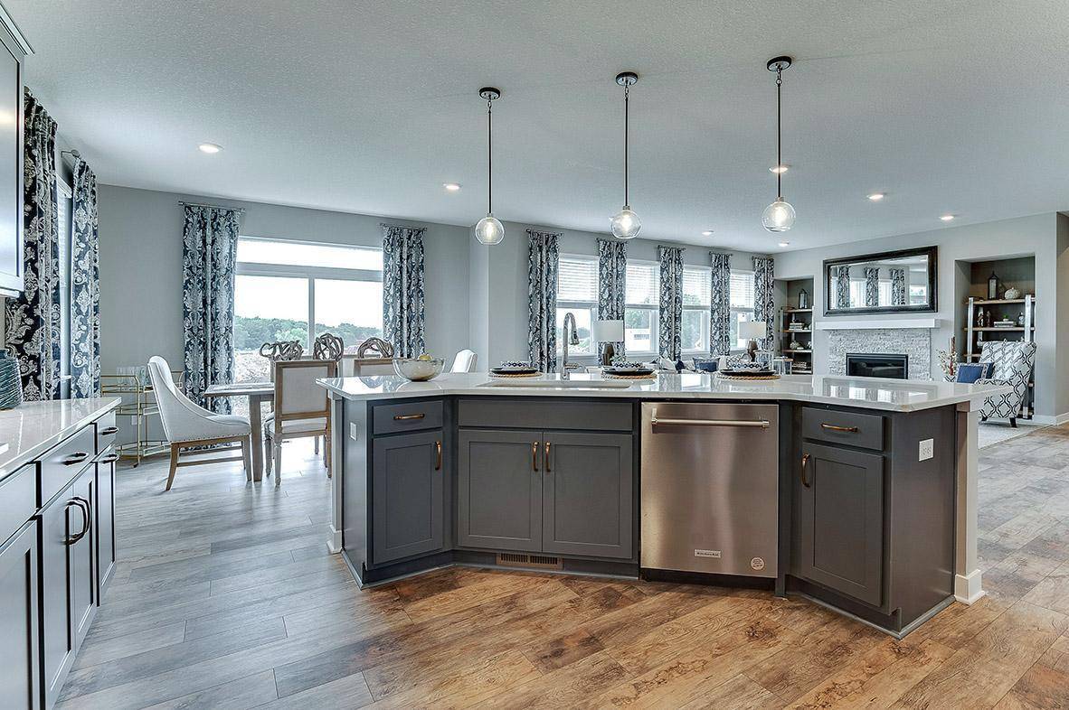Blaine, MN 55449,13068 Erskin ST NE