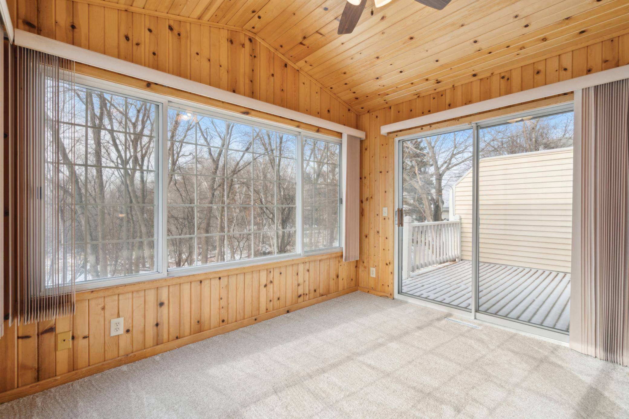 Shoreview, MN 55126,5747 Donegal DR