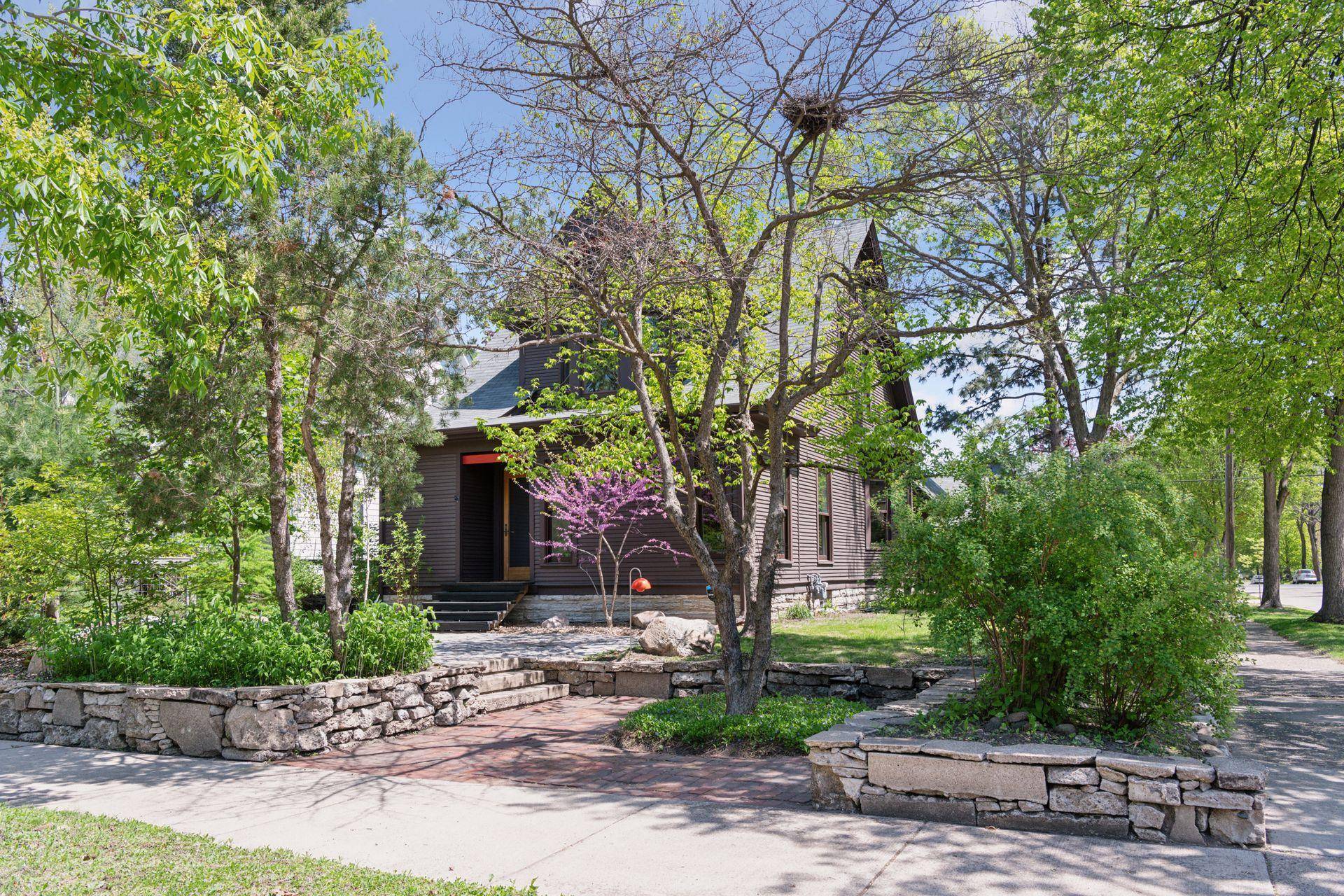 Minneapolis, MN 55406,2125 30th AVE S