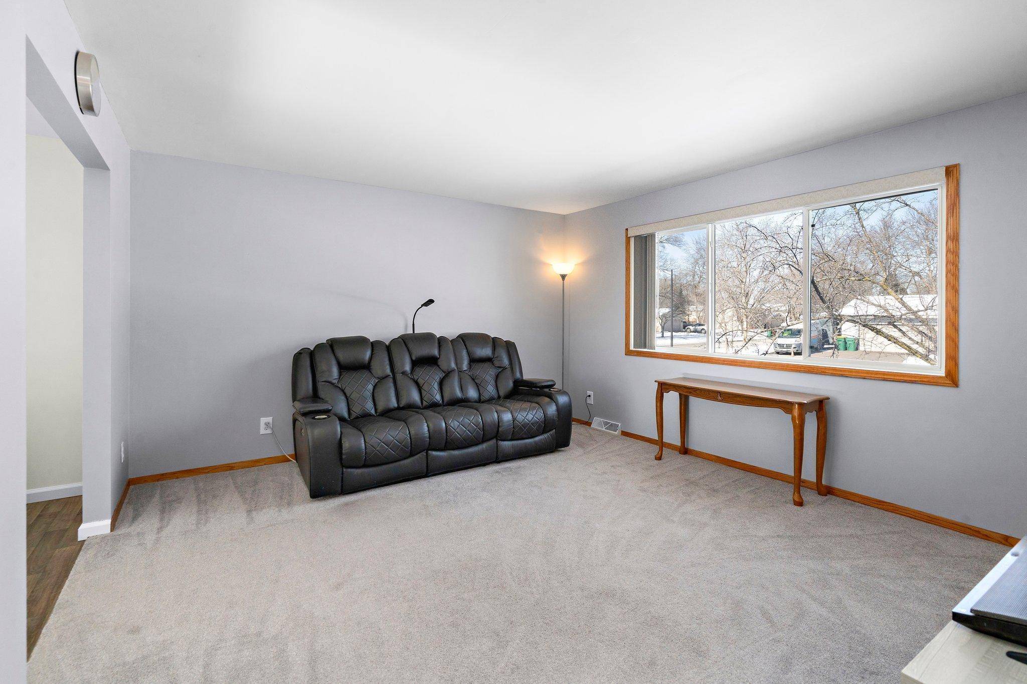 Brooklyn Park, MN 55444,7340 Fremont CT N