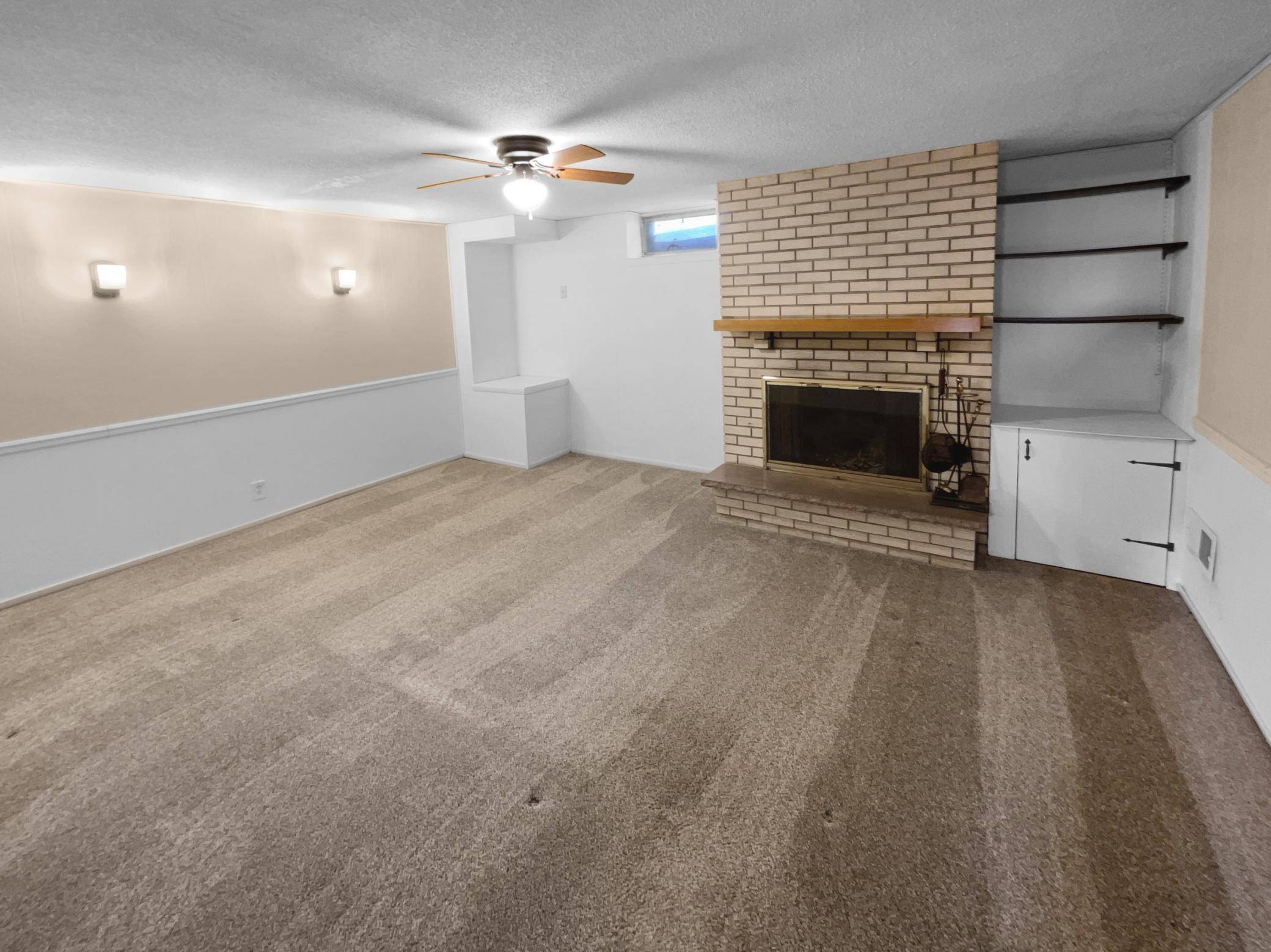 West Saint Paul, MN 55118,69 Langer CIR