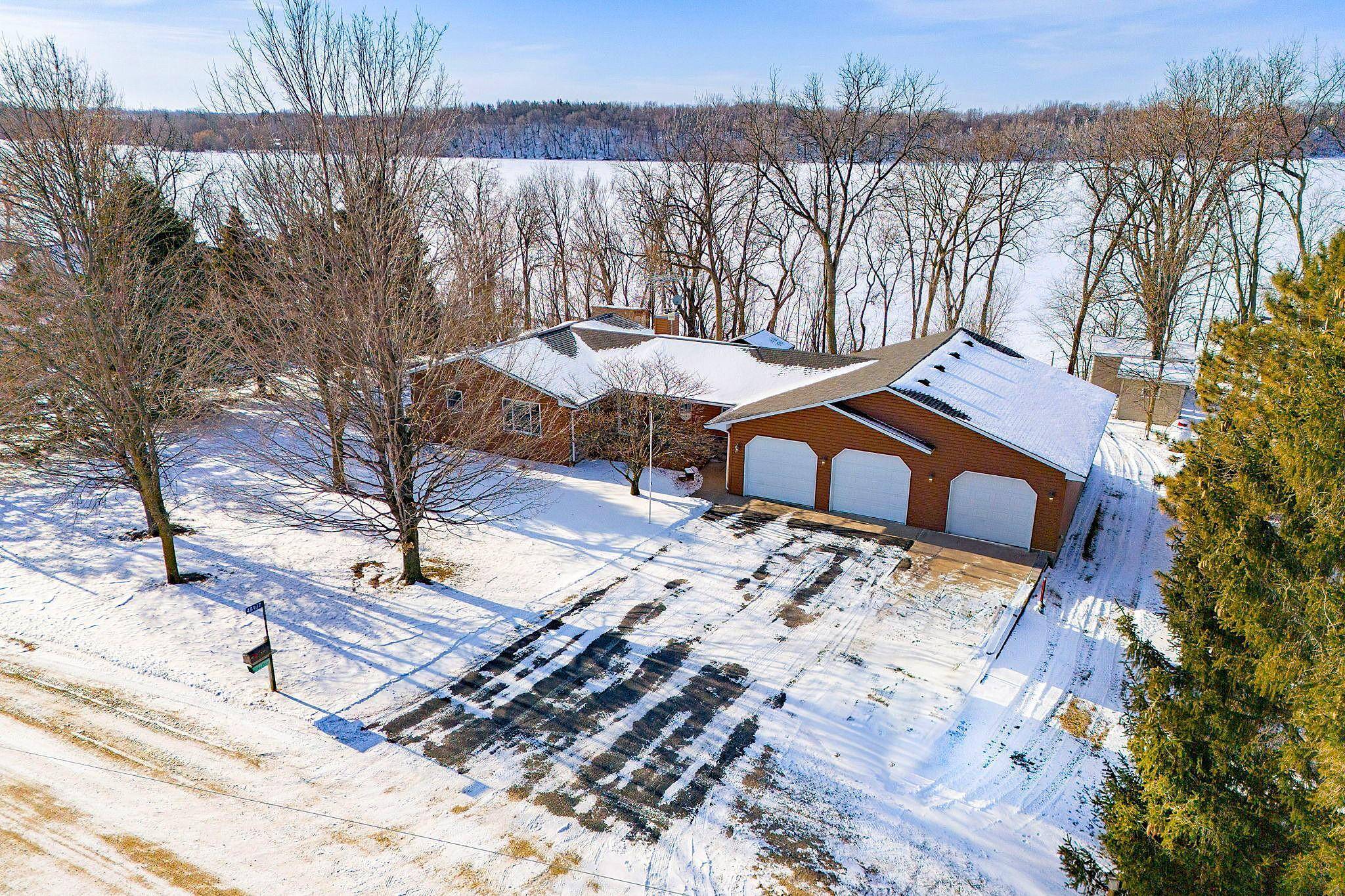 Waterville, MN 56096,48937 North Shore RD
