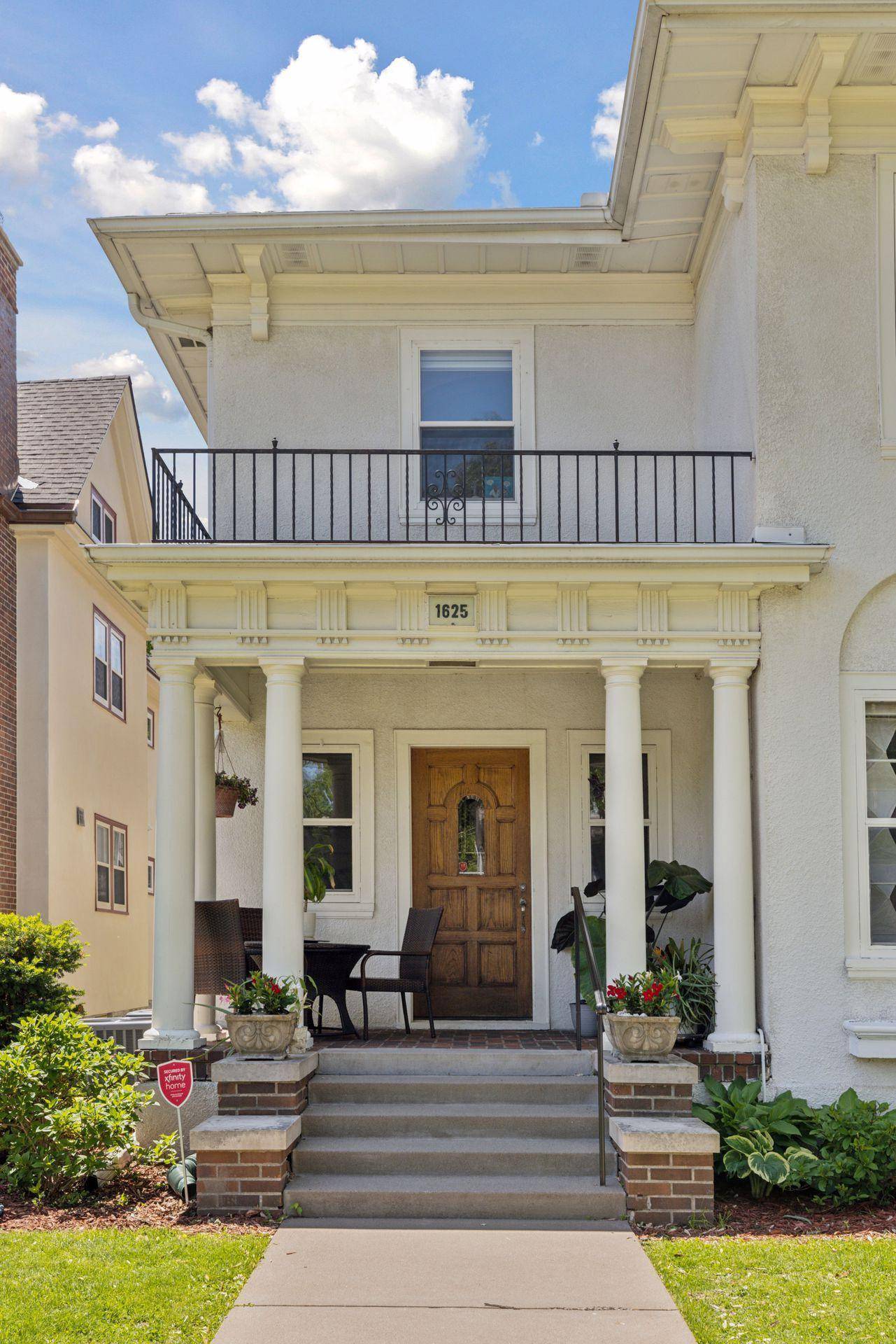 Minneapolis, MN 55405,1625 W 25th ST