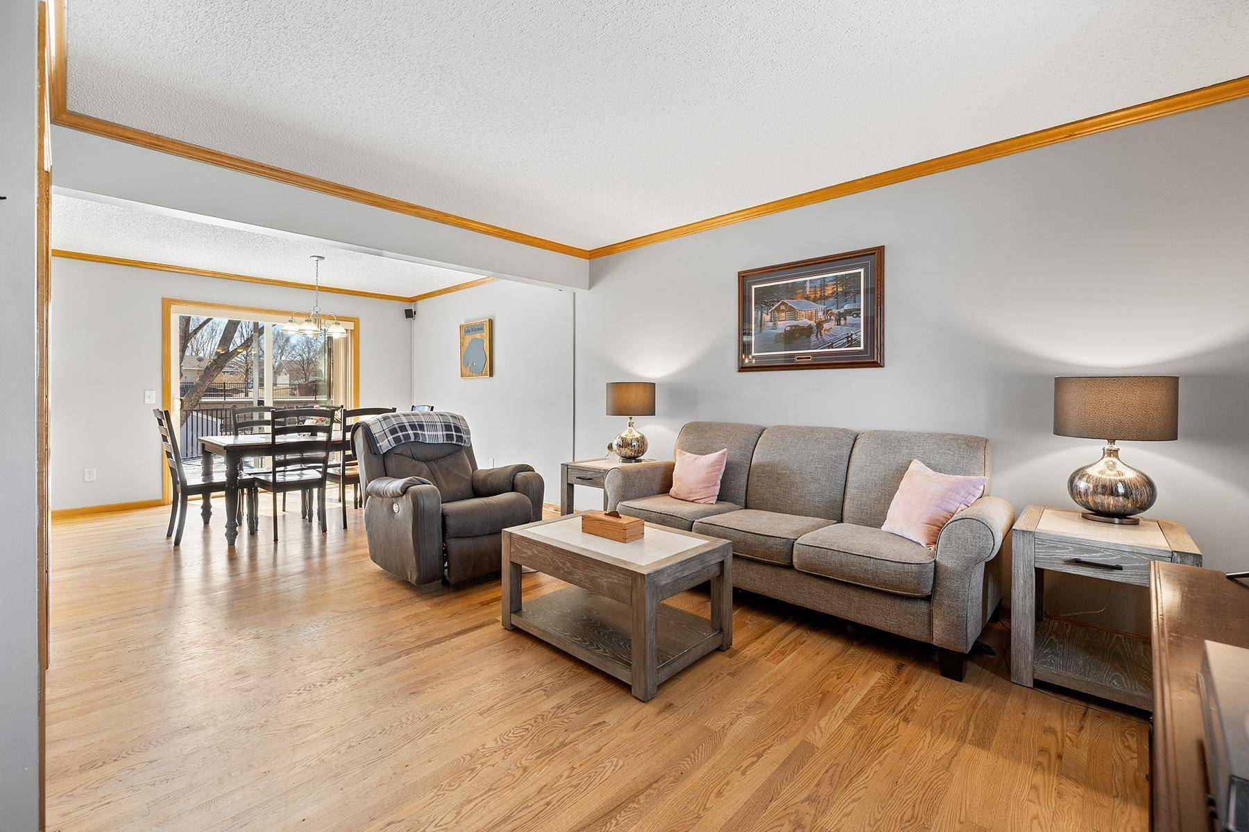Waconia, MN 55387,1067 Kinder DR