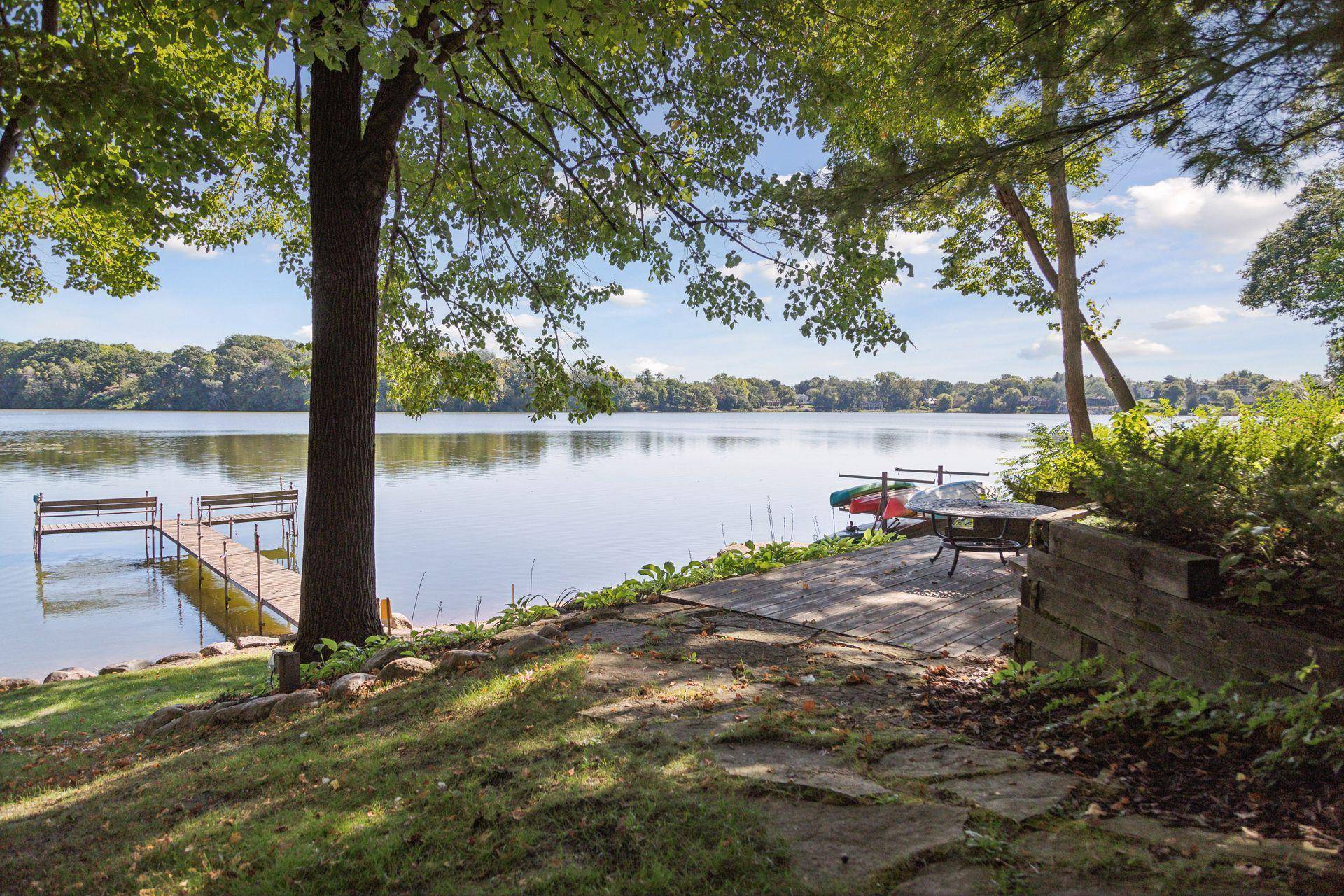 Wayzata, MN 55391,615 Waycliffe DR N