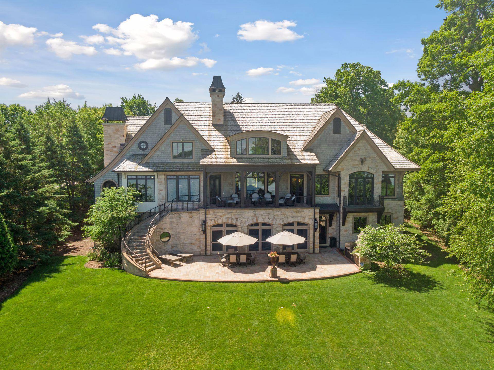 Shorewood, MN 55331,27060 Edgewood RD