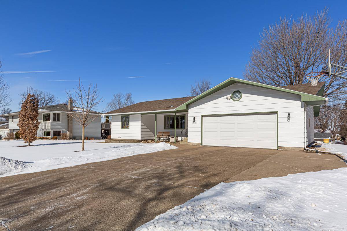 Faribault, MN 55021,1424 Wellington CRES