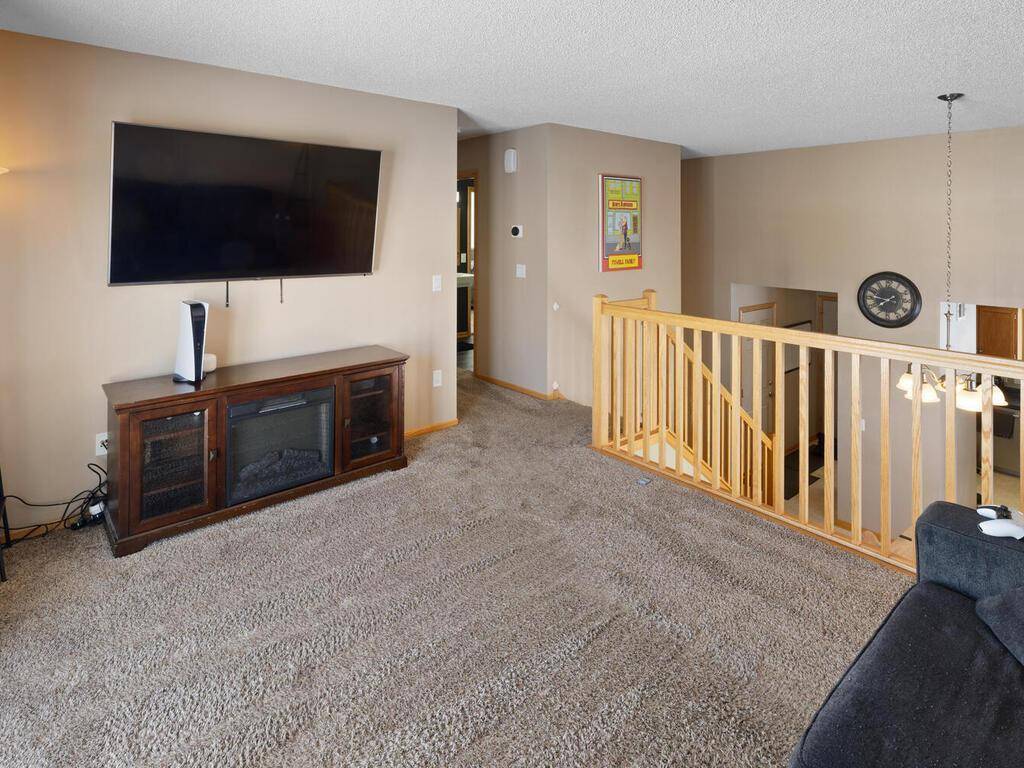 Big Lake, MN 55309,18771 Range Pole PT