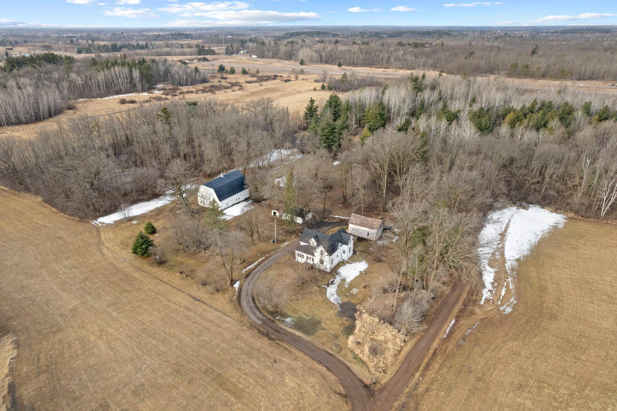 Pine City, MN 55063,19004 Praha AVE W