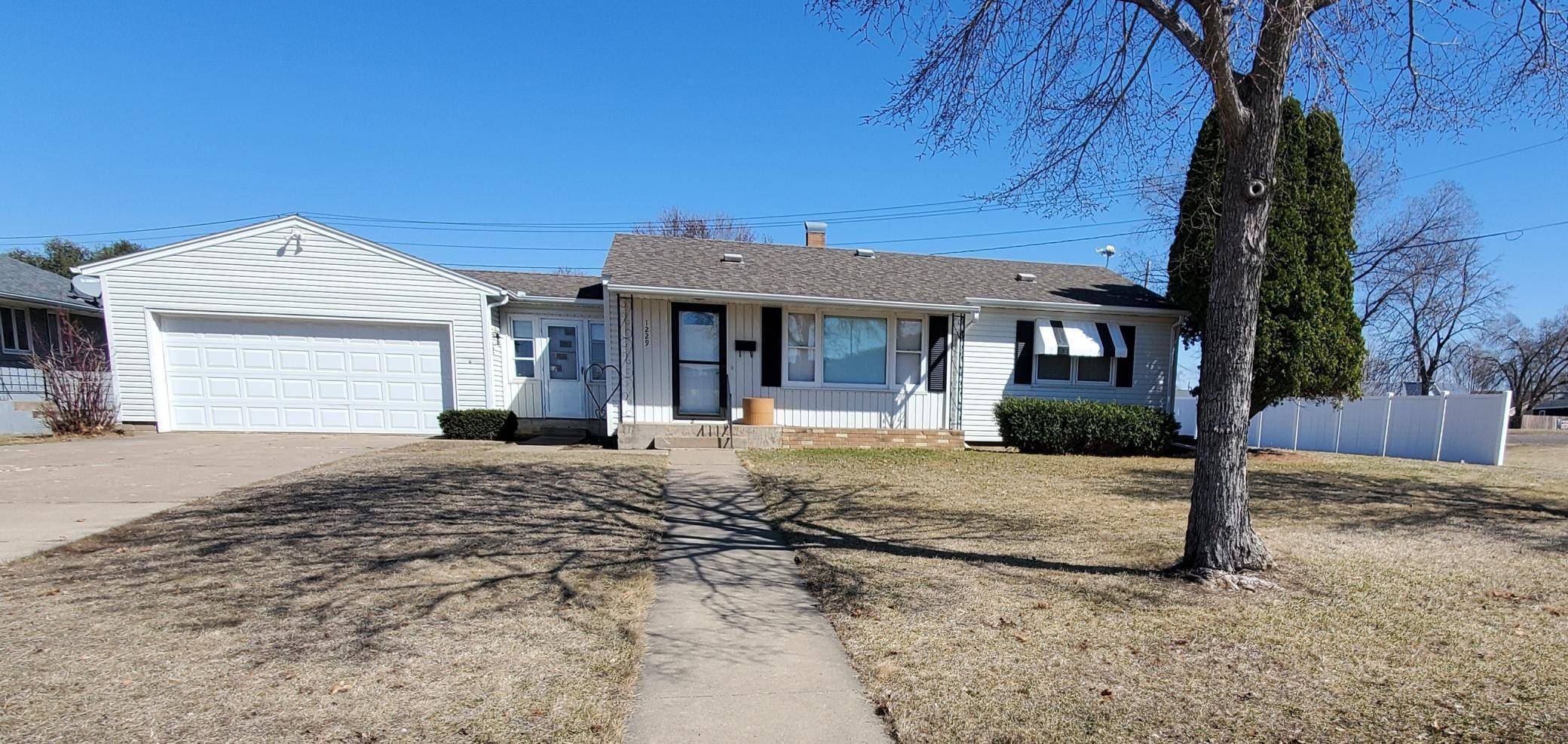 Lake City, MN 55041,1229 S Garden ST