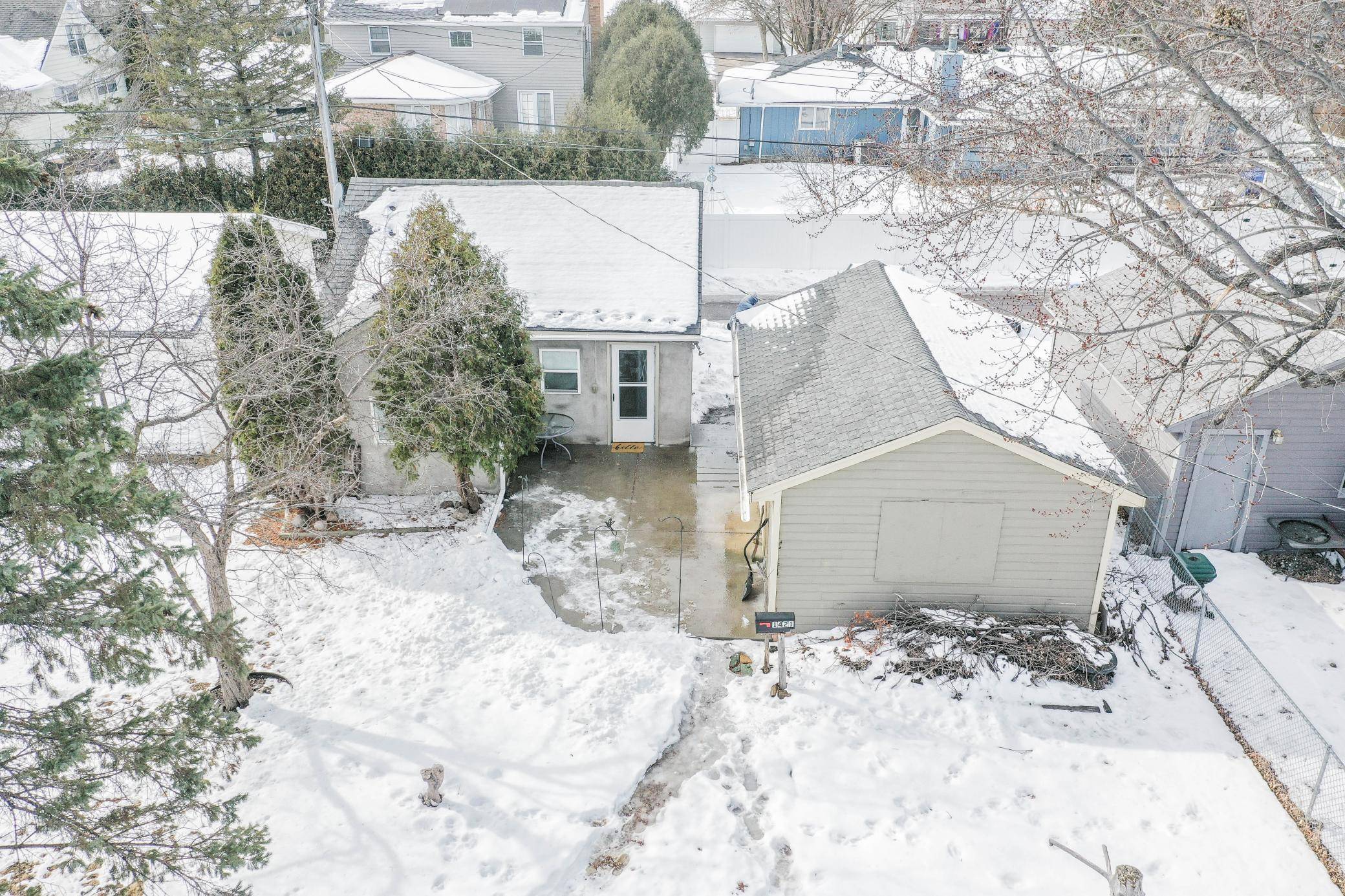 Saint Cloud, MN 56303,1421 9th AVE N