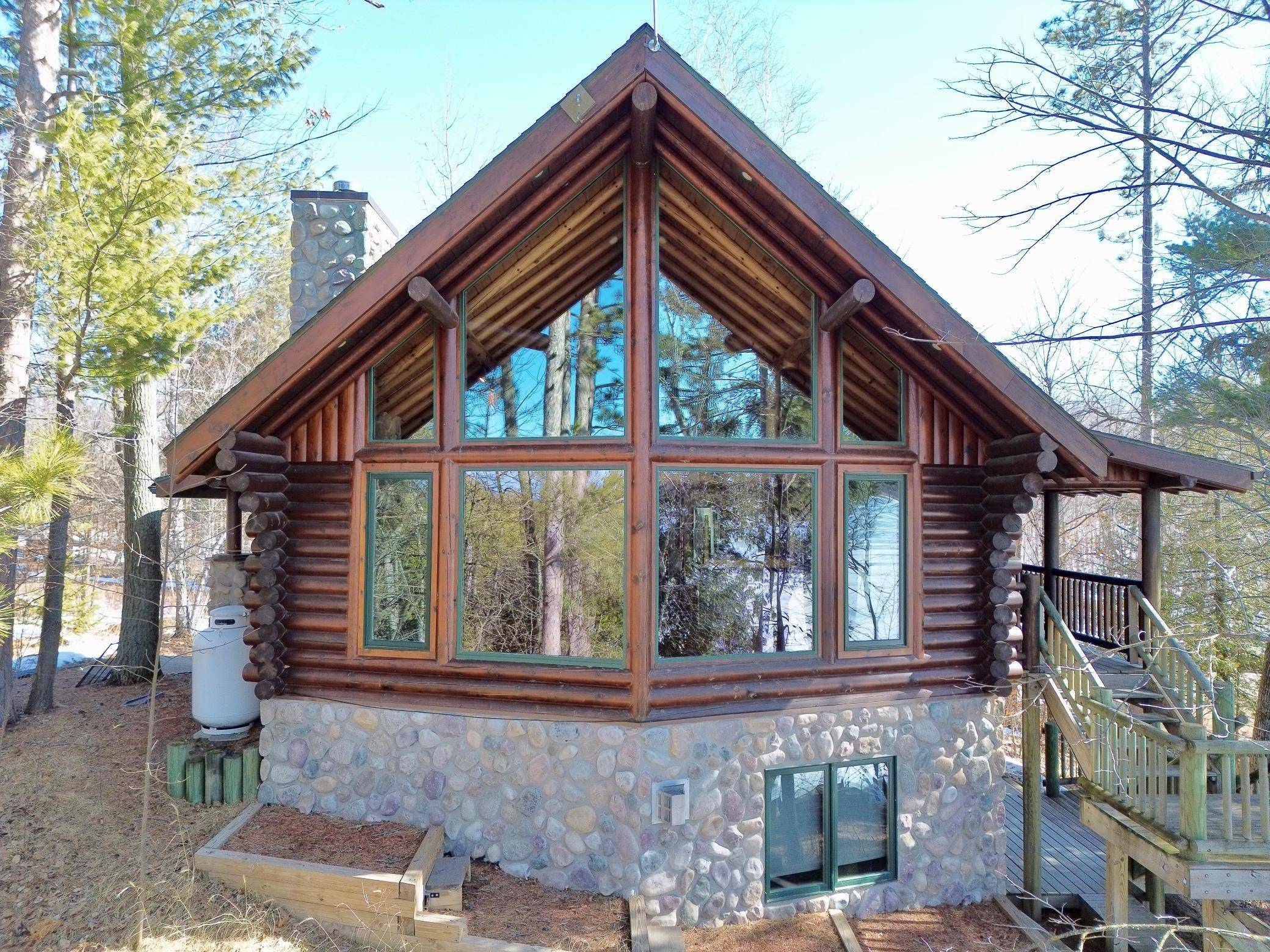 Hackensack, MN 56452,4373 14th AVE NW