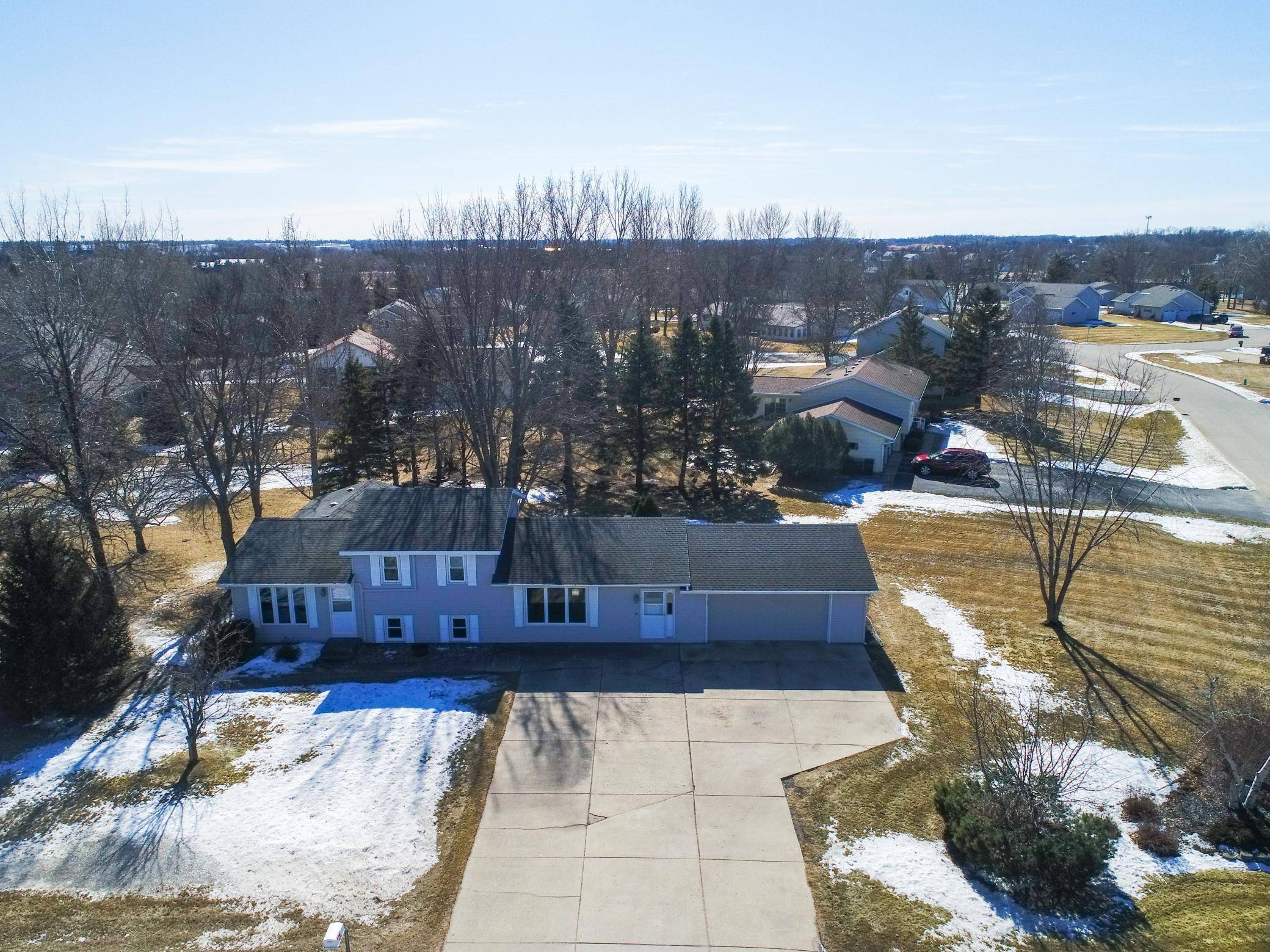 Alexandria, MN 56308,1110 Tabbert RD NW