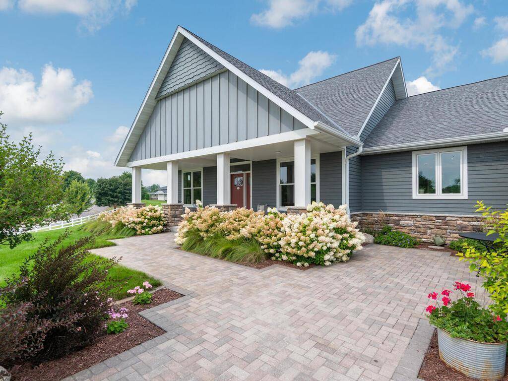 Loretto, MN 55357,5180 Yvette ST